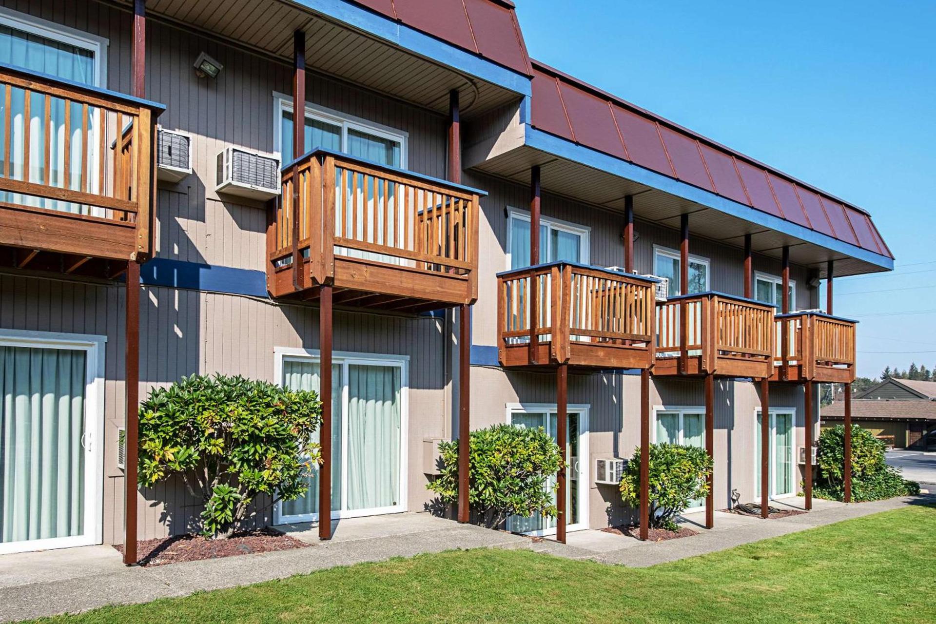 Rodeway Inn Enumclaw Mount Rainier-Crystal Mountain Area photo 7