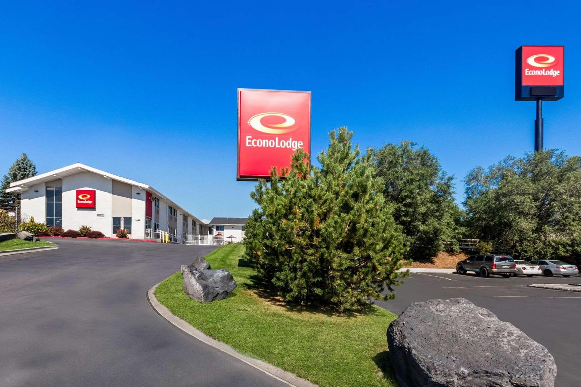 Econo Lodge photo 2
