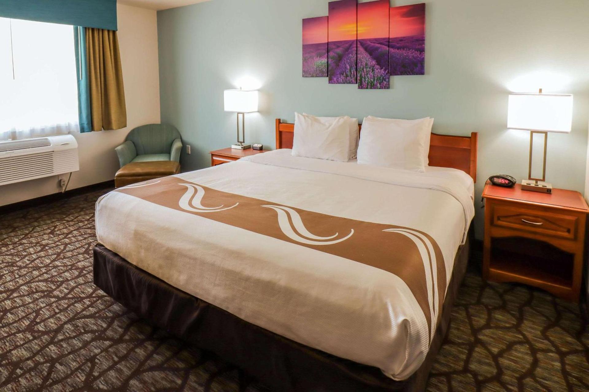 Quality Inn & Suites Sequim at Olympic National Park photo 11