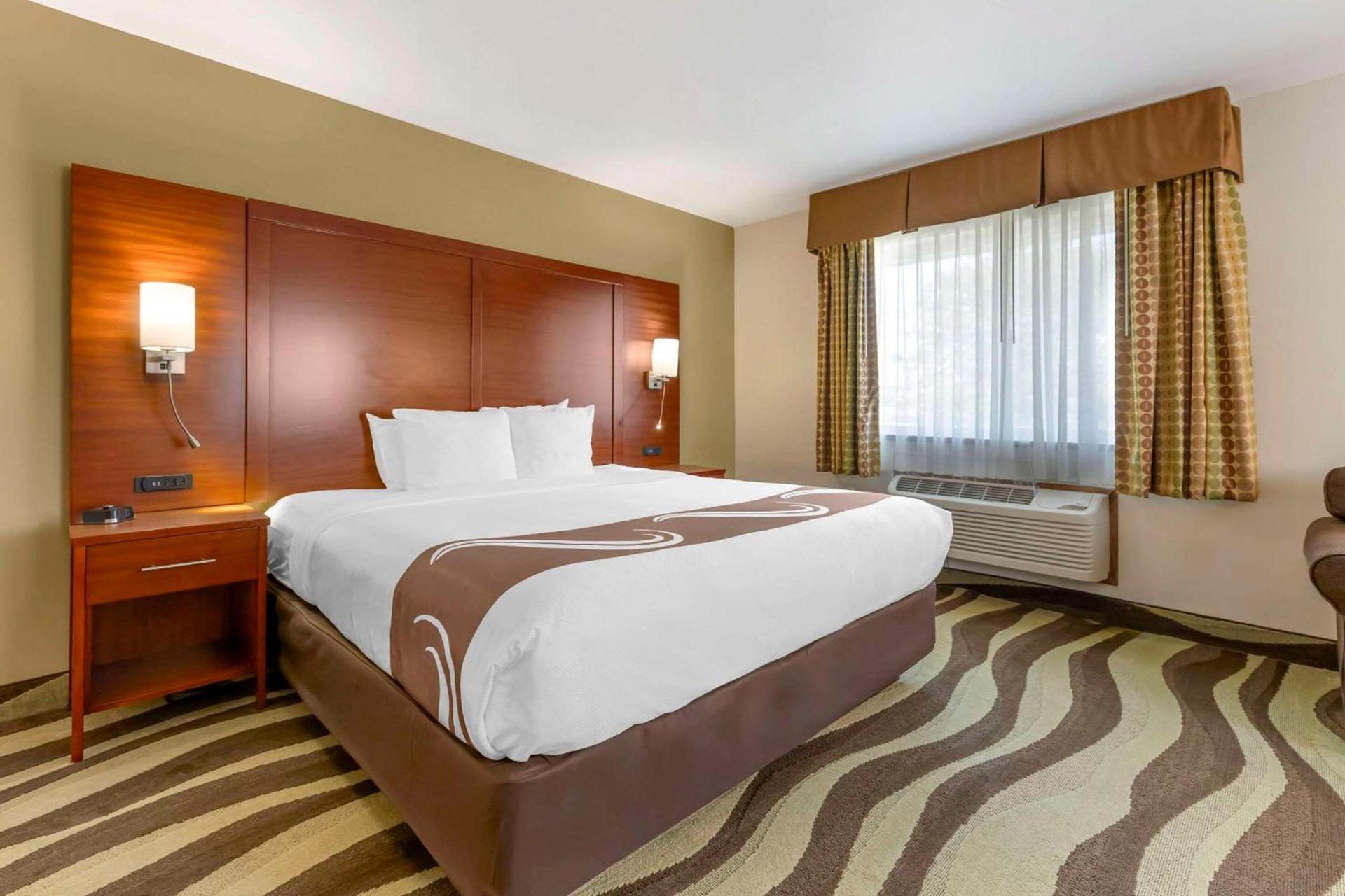 Quality Inn & Suites Stoughton - Madison South photo 12