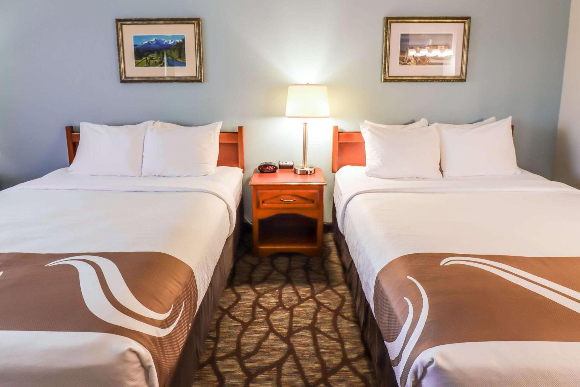 Quality Inn & Suites Sequim at Olympic National Park photo 8