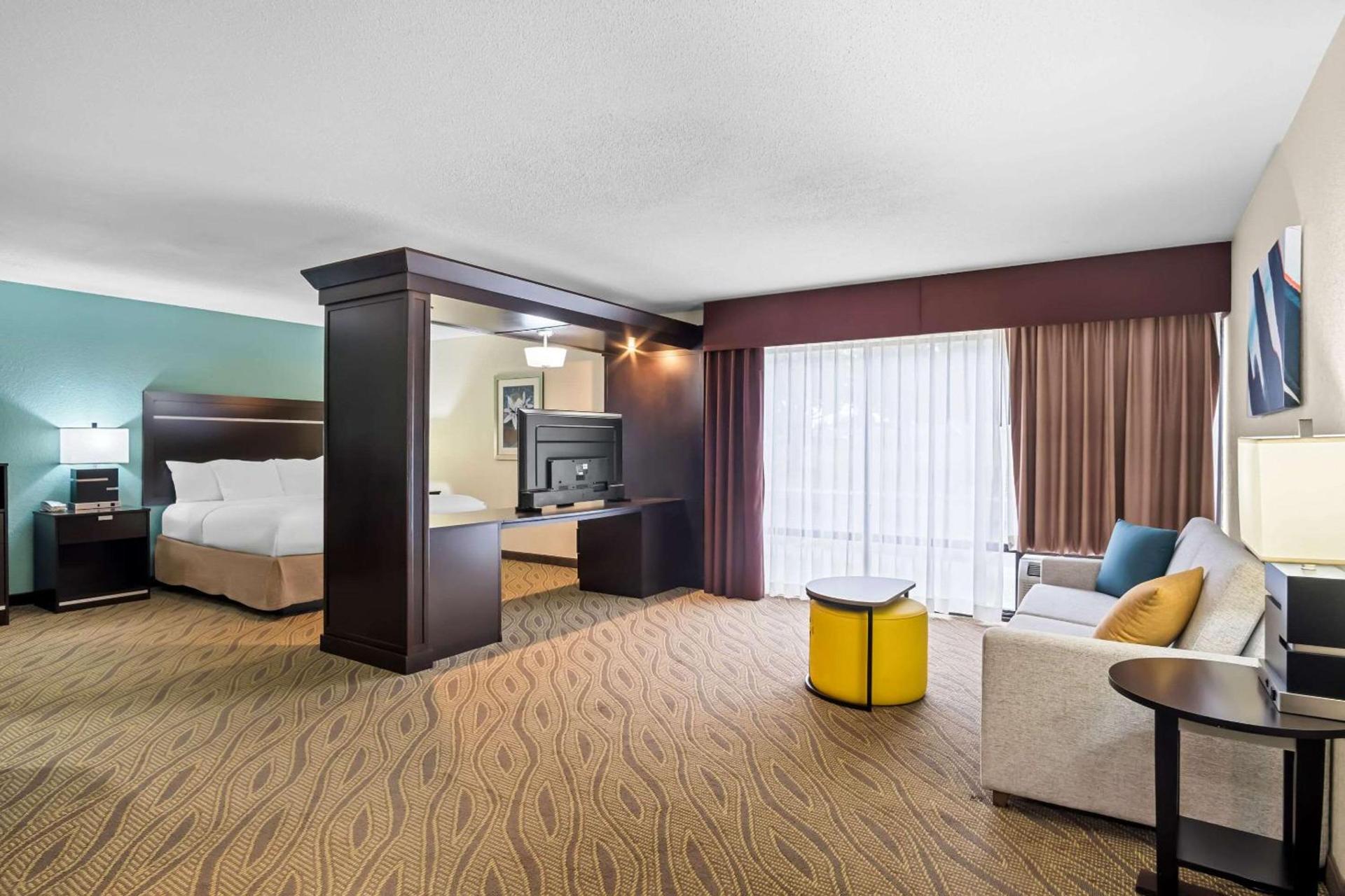 Comfort Inn Cadillac photo 9