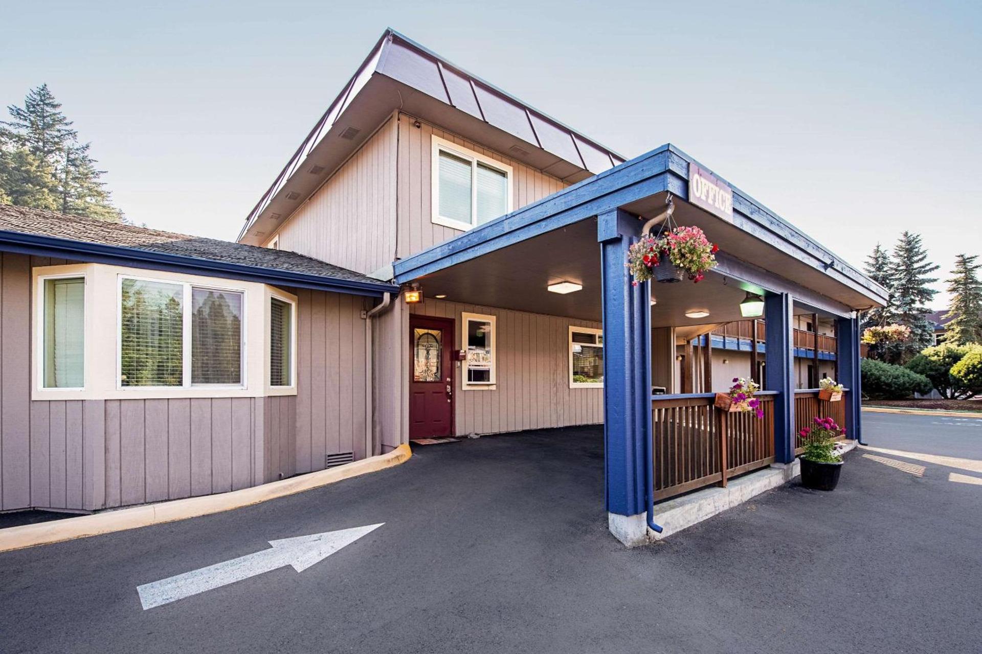 Rodeway Inn Enumclaw Mount Rainier-Crystal Mountain Area — hotel in Enumclaw