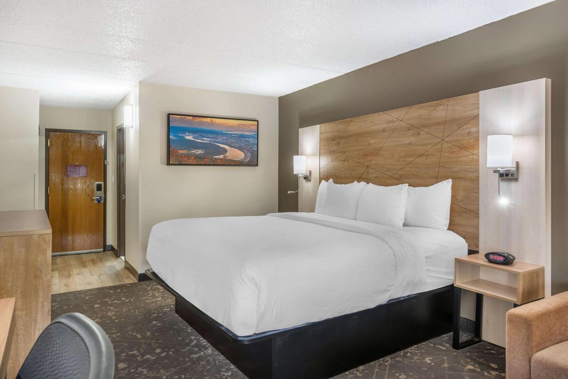 Comfort Inn & Suites Chattanooga-East Ridge photo 9