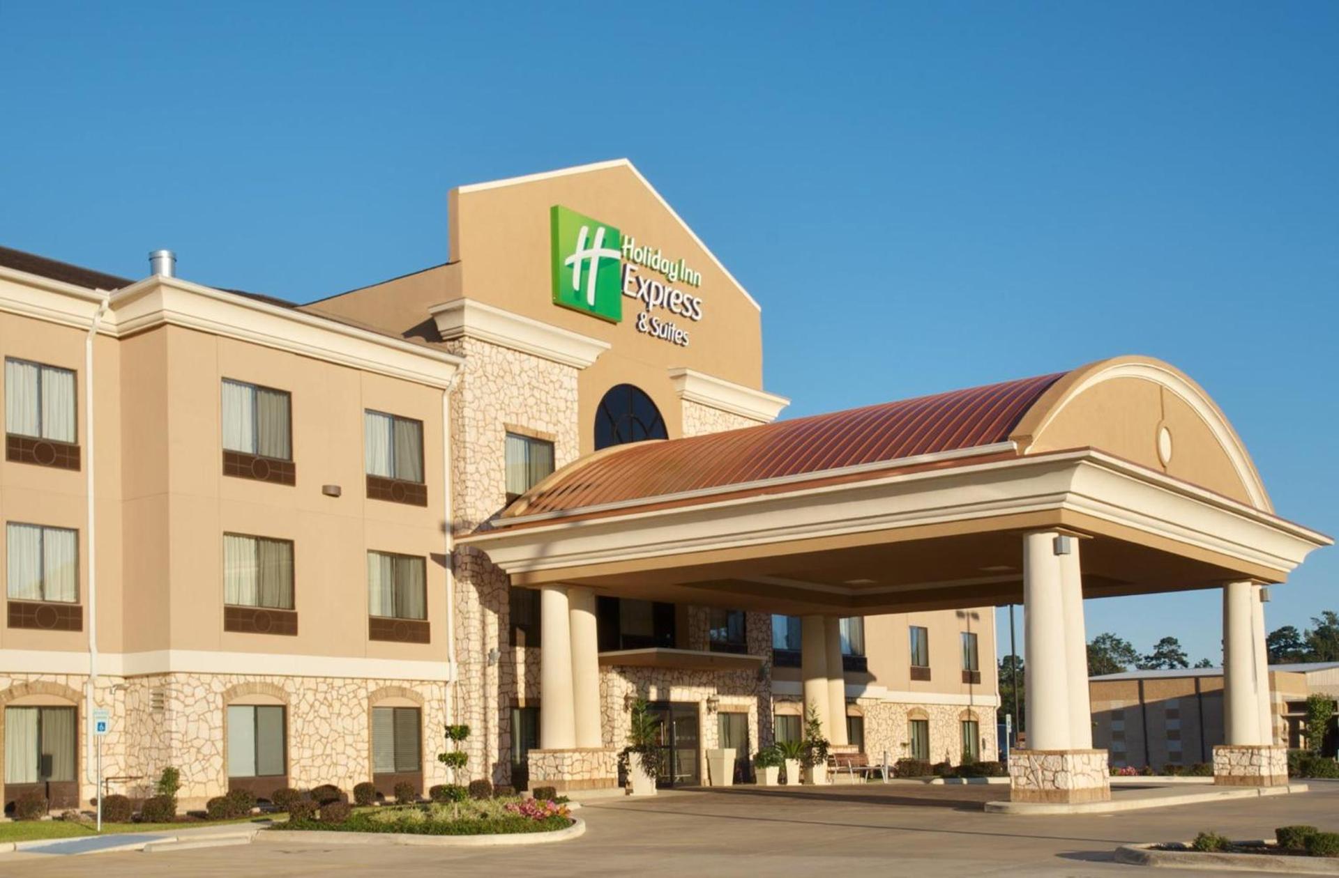 Holiday Inn Express Hotel & Suites Center by IHG photo 32