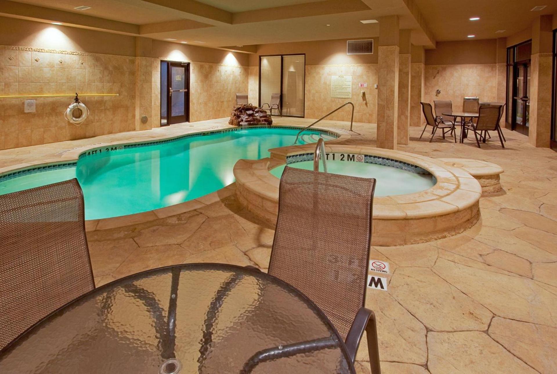 Doubletree By Hilton Fort Worth Fossil Creek photo 15