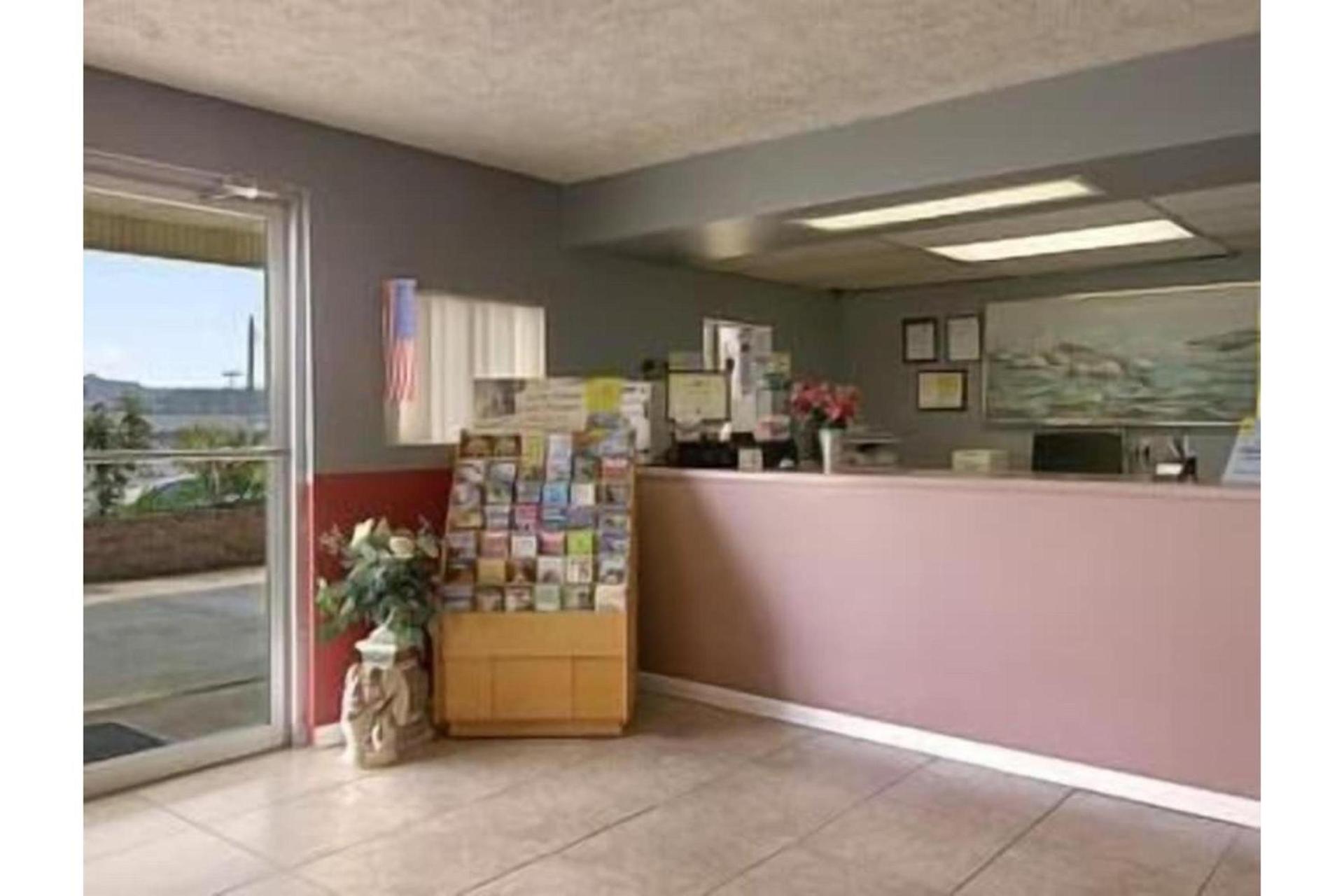 Regal Inn Guntersville Hwy 431 photo 7