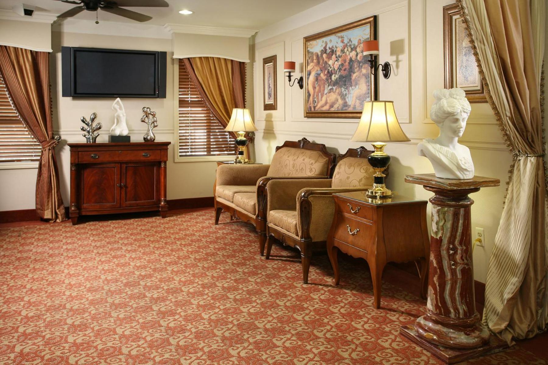 Brand Plaza Hotel photo 2