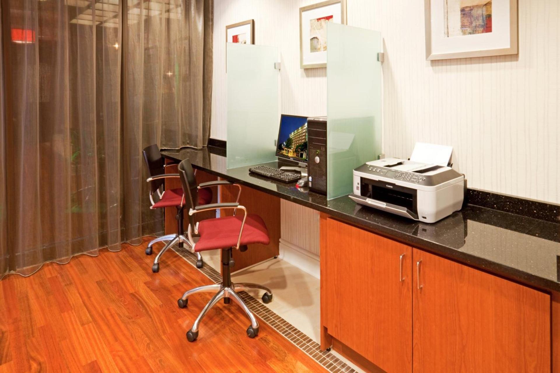 Holiday Inn Austin Midtown by IHG photo 74