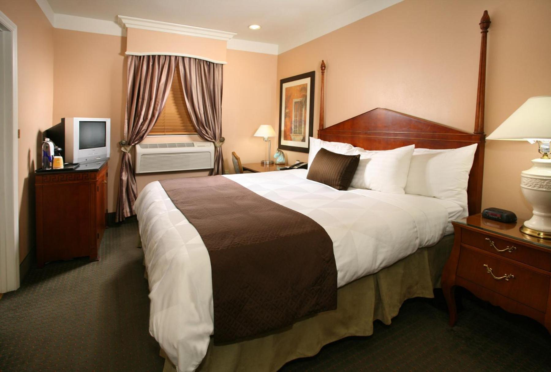 Brand Plaza Hotel photo 12
