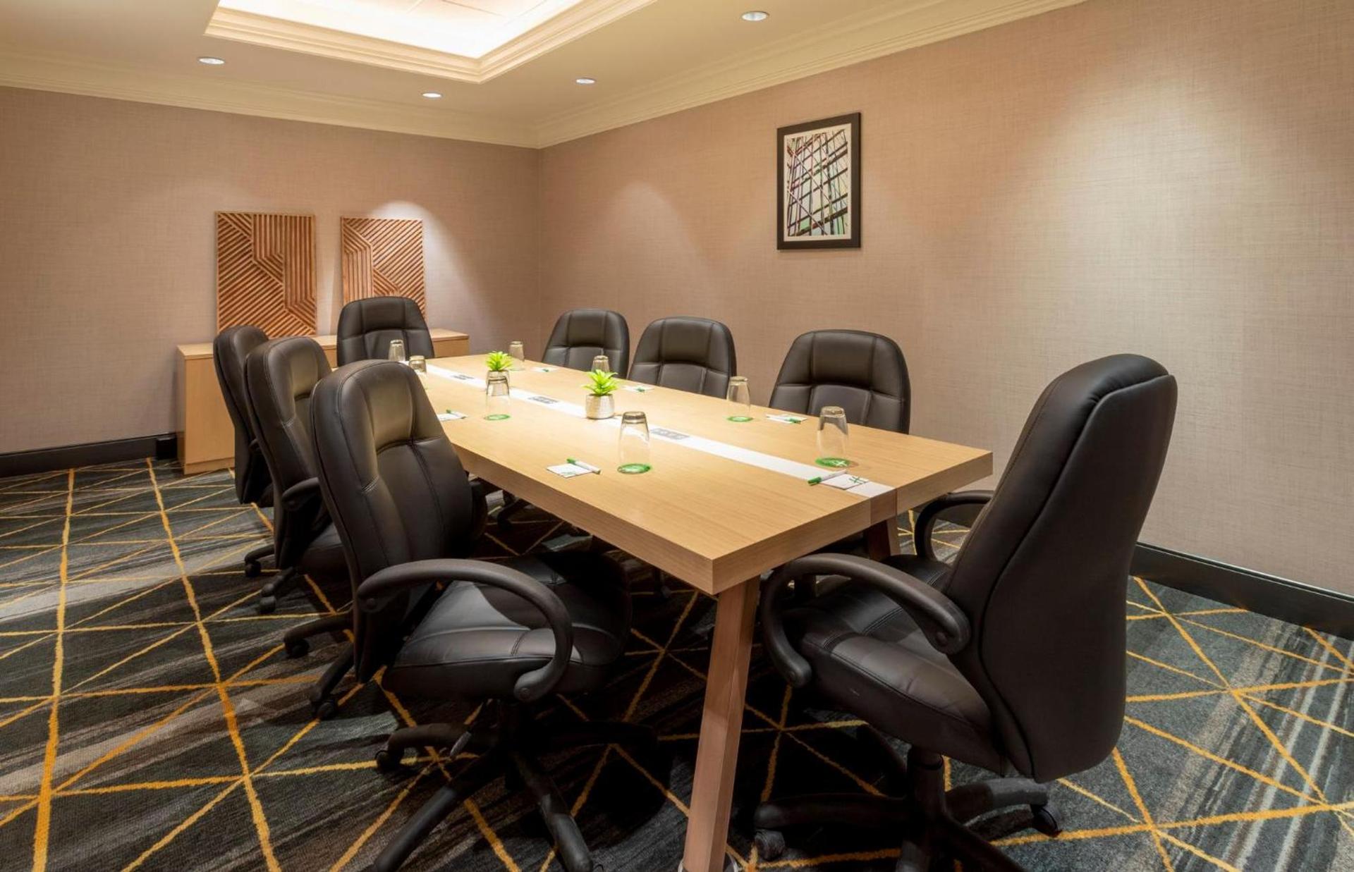 Holiday Inn Hotel & Suites Maple Grove Northwest Minneapolis-Arbor Lakes by IHG photo 79