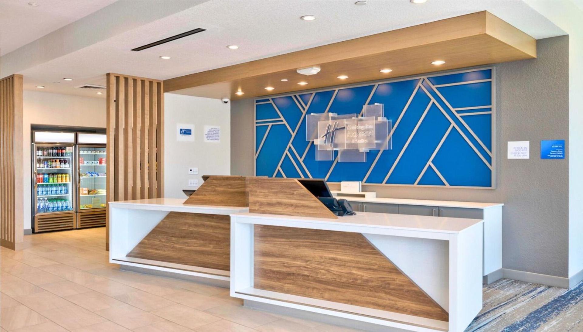 Holiday Inn Express & Suites Ontario - Chino Hills by IHG photo 55