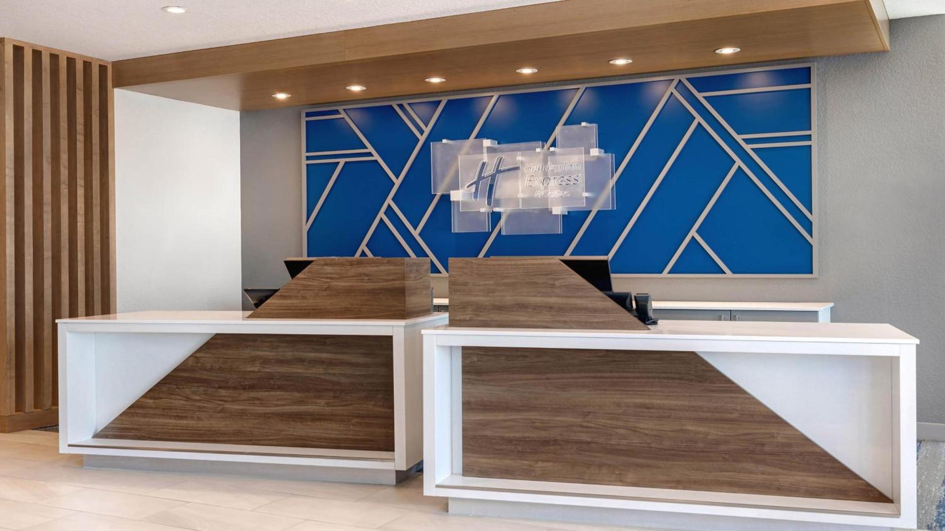Holiday Inn Express & Suites Ontario - Chino Hills by IHG photo 76