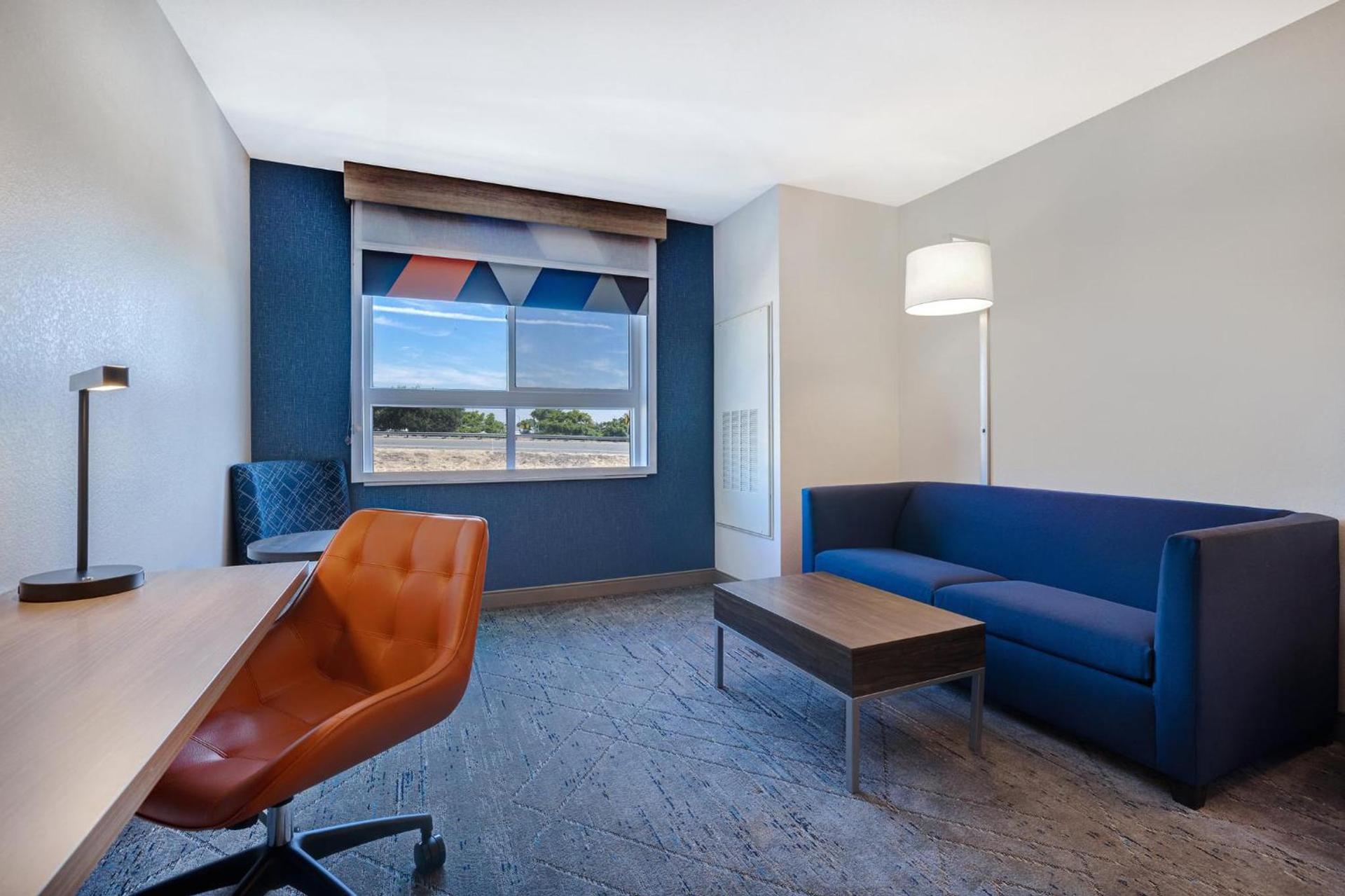 Holiday Inn Express & Suites Ontario - Chino Hills by IHG photo 90