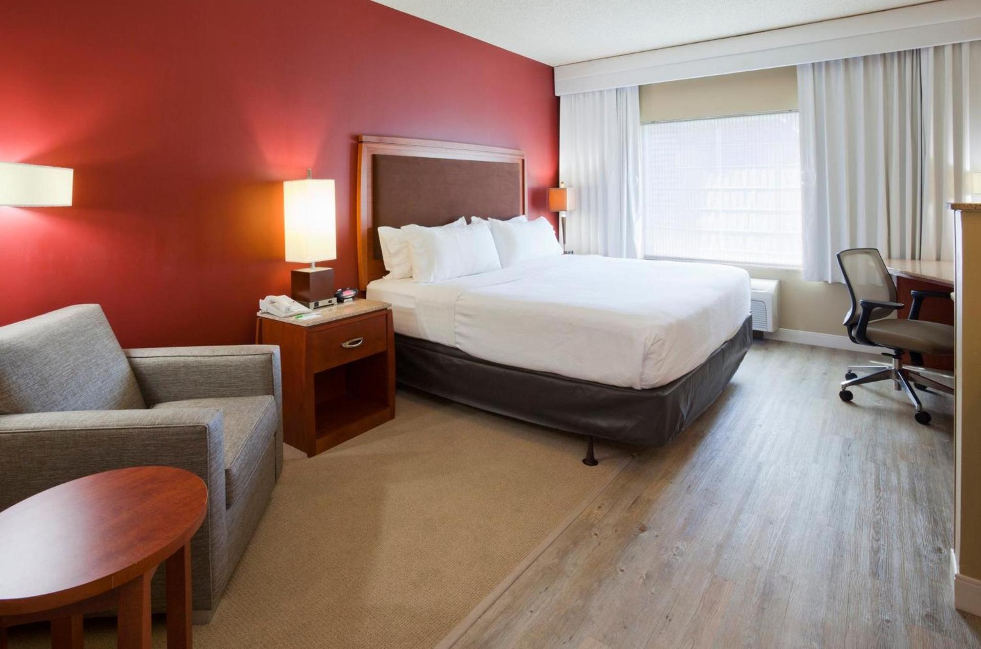 Holiday Inn Hotel & Suites Maple Grove Northwest Minneapolis-Arbor Lakes by IHG photo 84