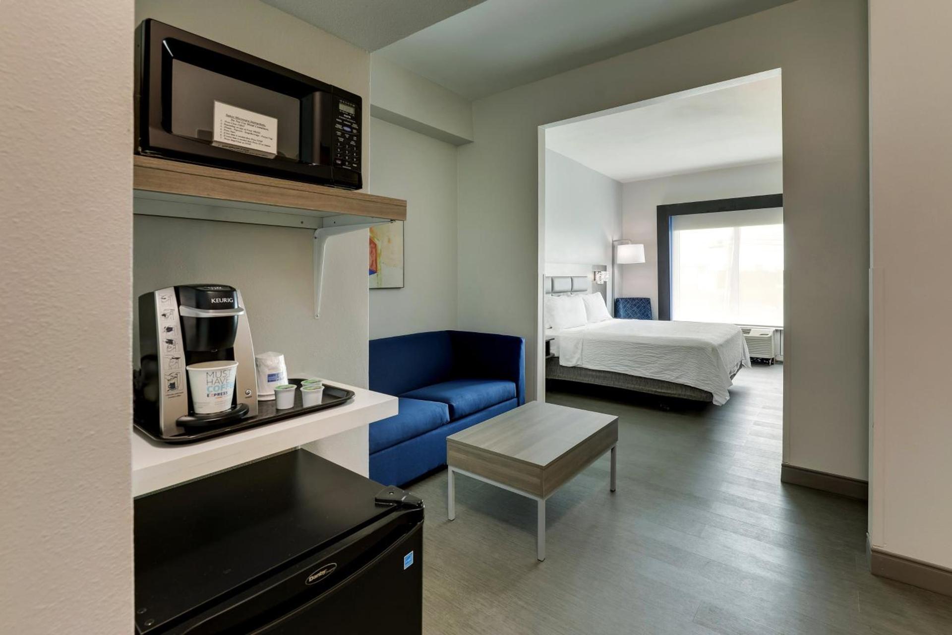 Holiday Inn Express Hotel & Suites Richmond by IHG photo 37