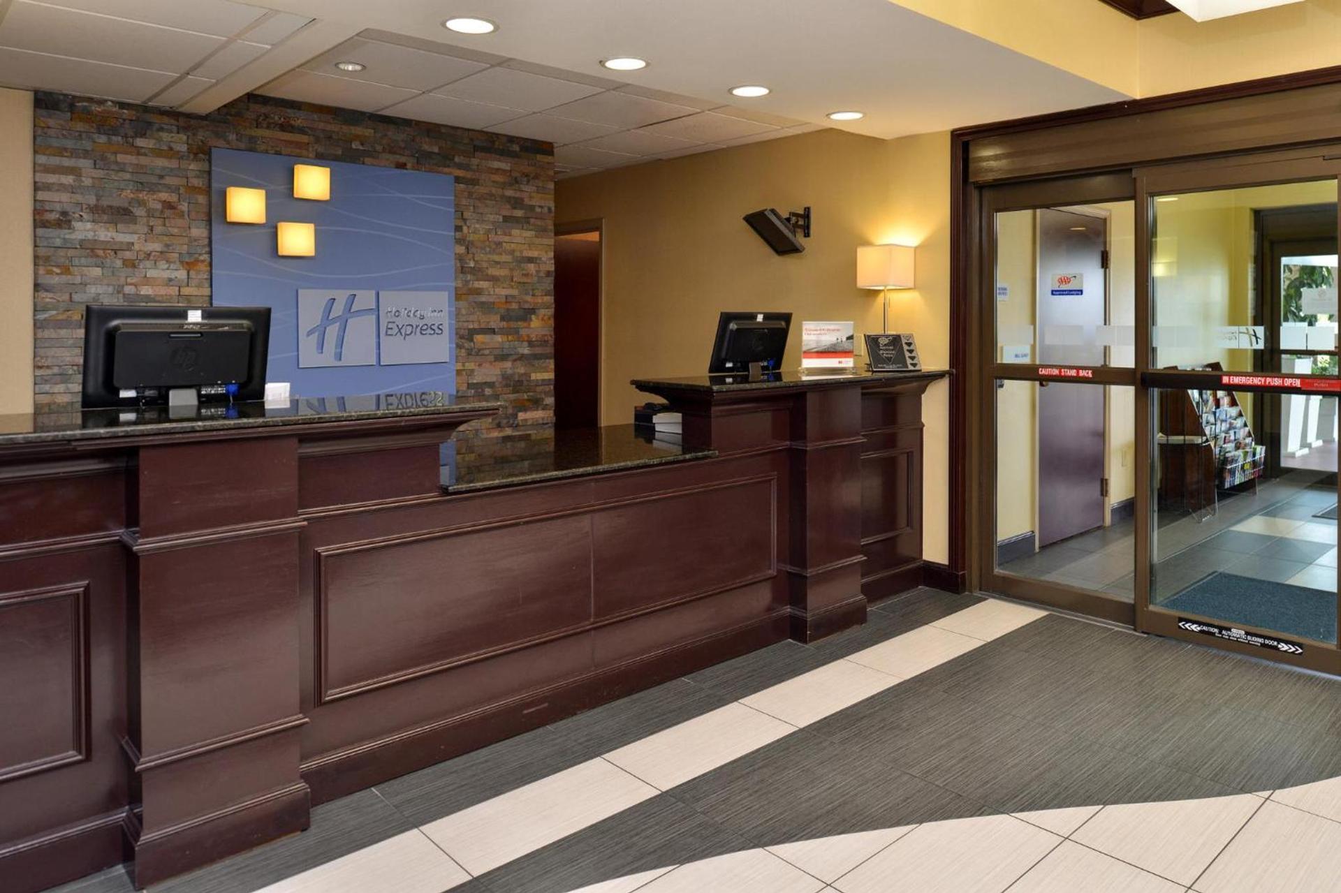 Holiday Inn Express & Suites Austin SW - Sunset Valley by IHG photo 7