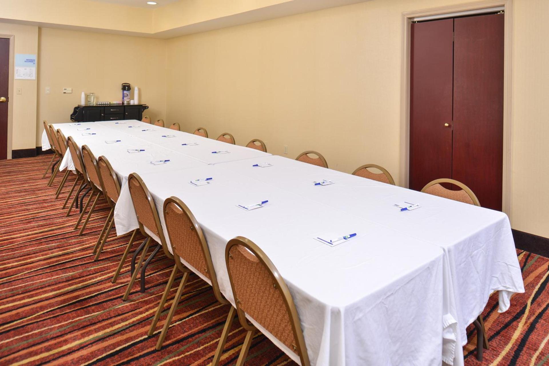 Holiday Inn Express & Suites Austin SW - Sunset Valley by IHG photo 52