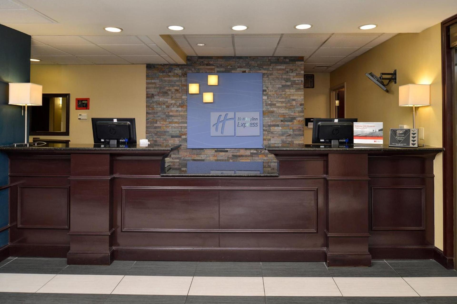 Holiday Inn Express & Suites Austin SW - Sunset Valley by IHG photo 4