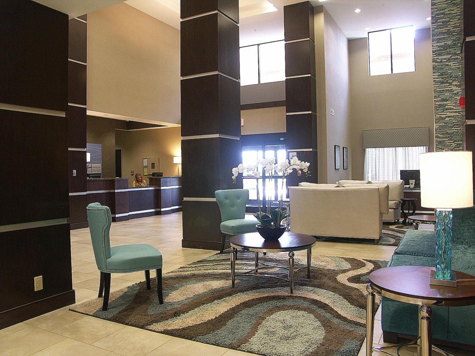 Holiday Inn Express & Suites - Cleveland Northwest by IHG photo 32