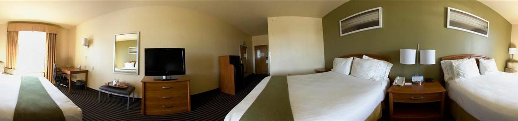 Holiday Inn Express Hotel and Suites Bastrop by IHG photo 39