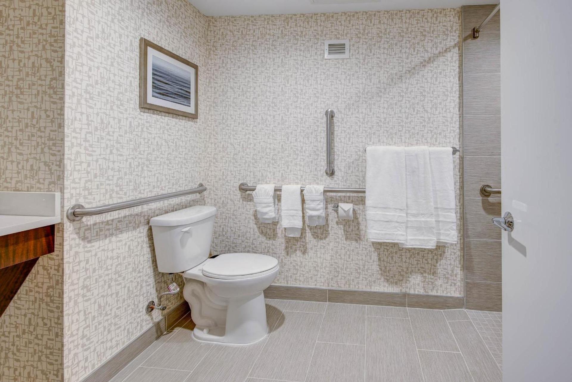 Sheraton Eatontown Hotel photo 95