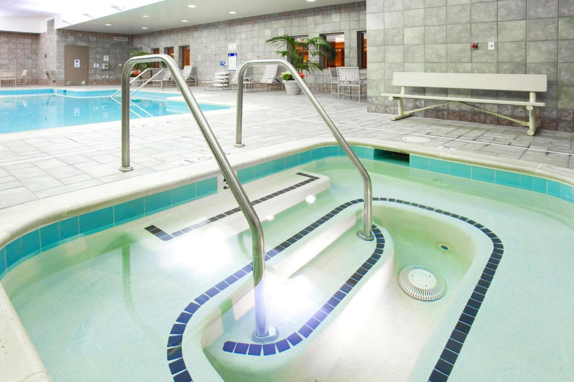 Holiday Inn Express Hotel & Suites Hagerstown by IHG photo 4
