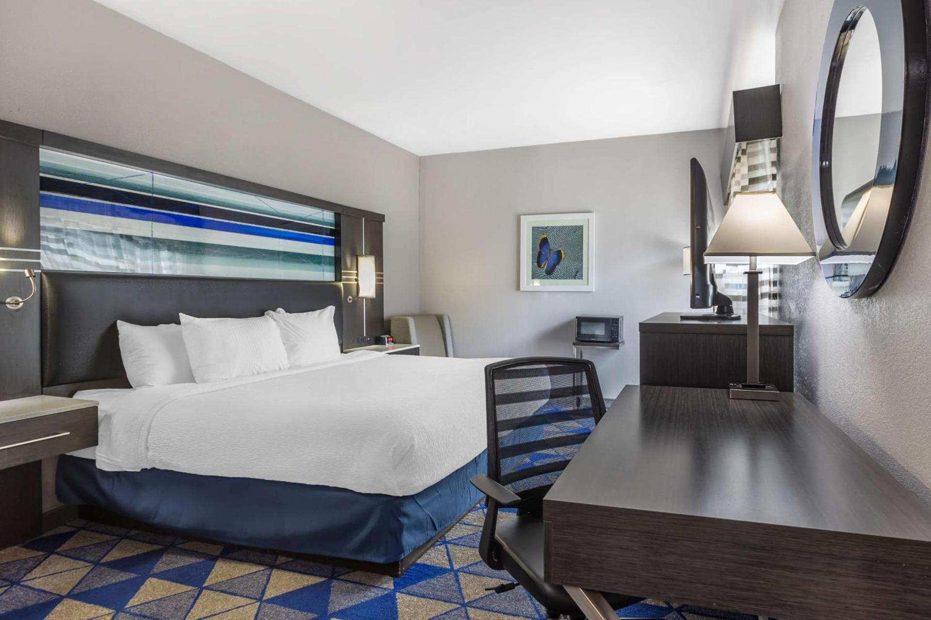 Best Western Plus Spartanburg photo 12