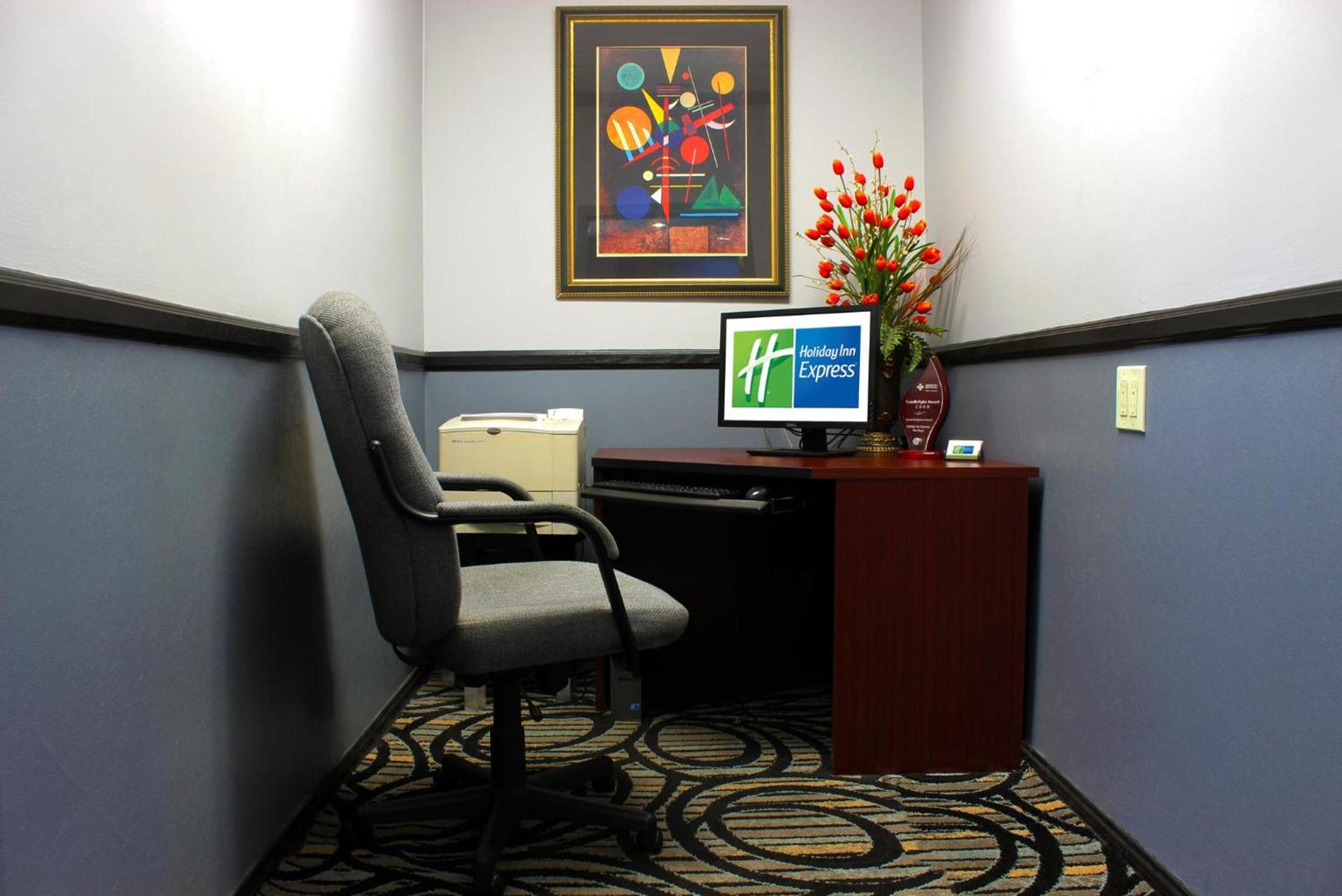 Holiday Inn Express Van Nuys by IHG photo 37