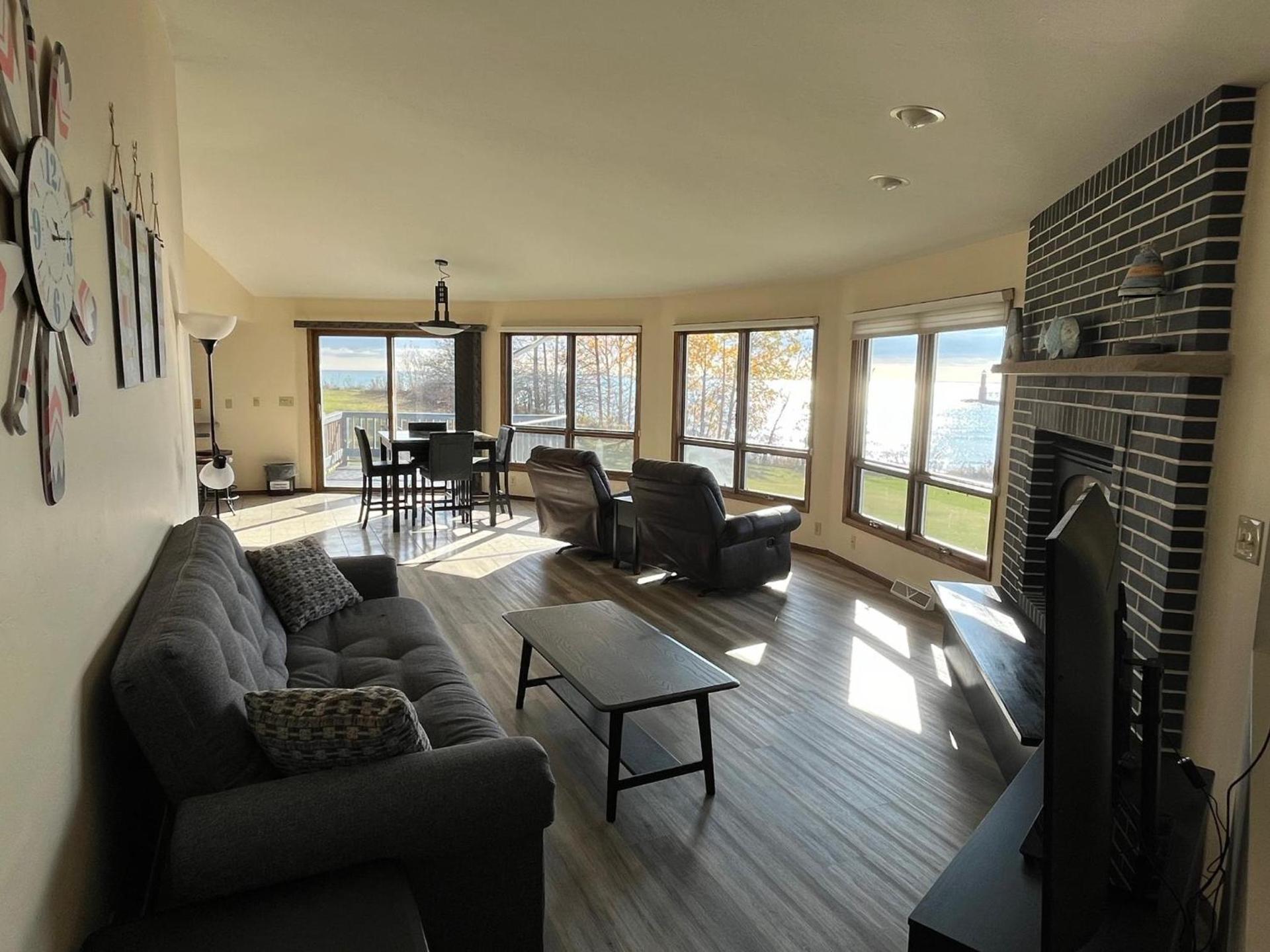 Harbor Inn Algoma photo 22