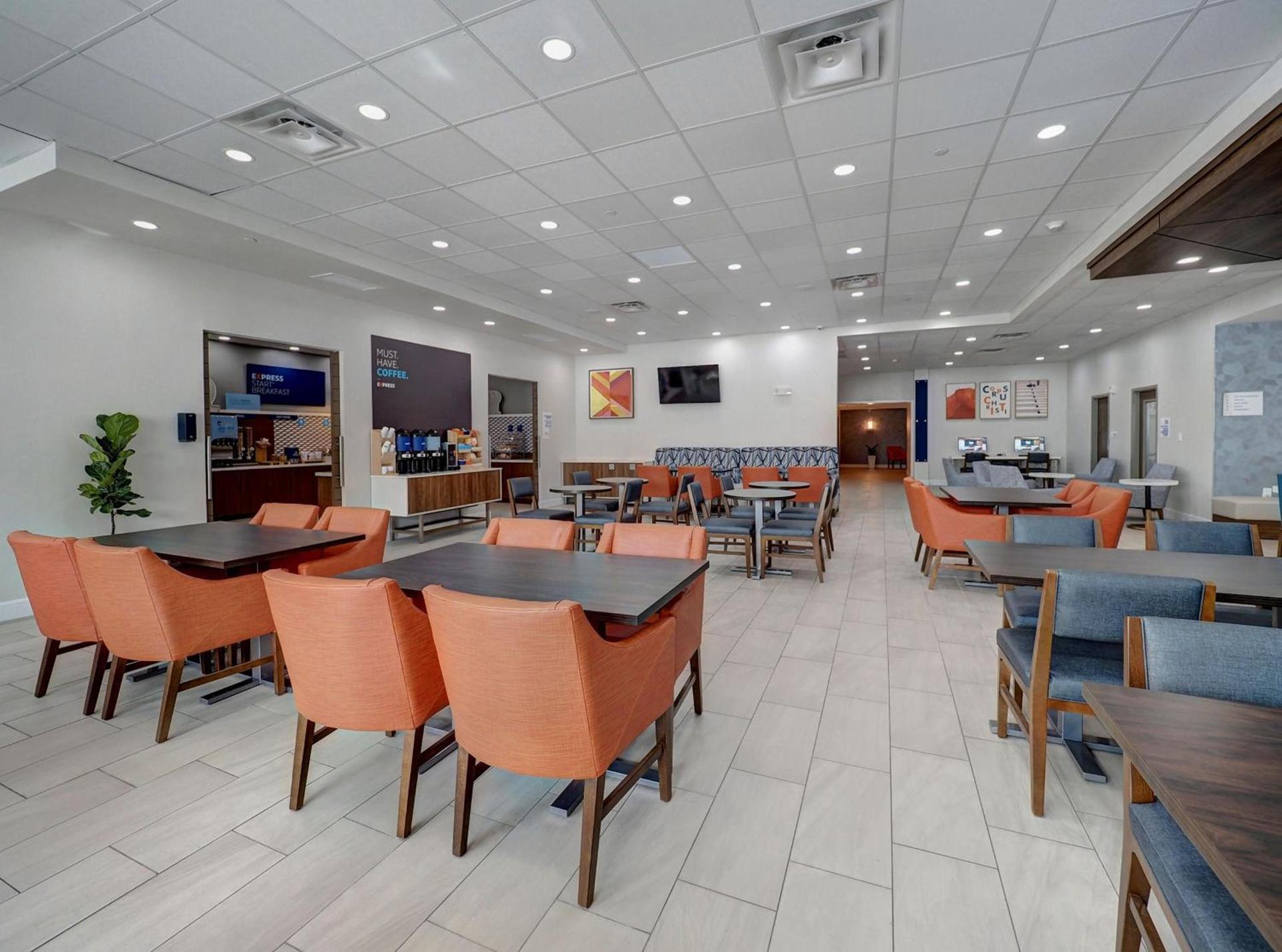Holiday Inn Express Corpus Christi - Beachfront by IHG photo 61
