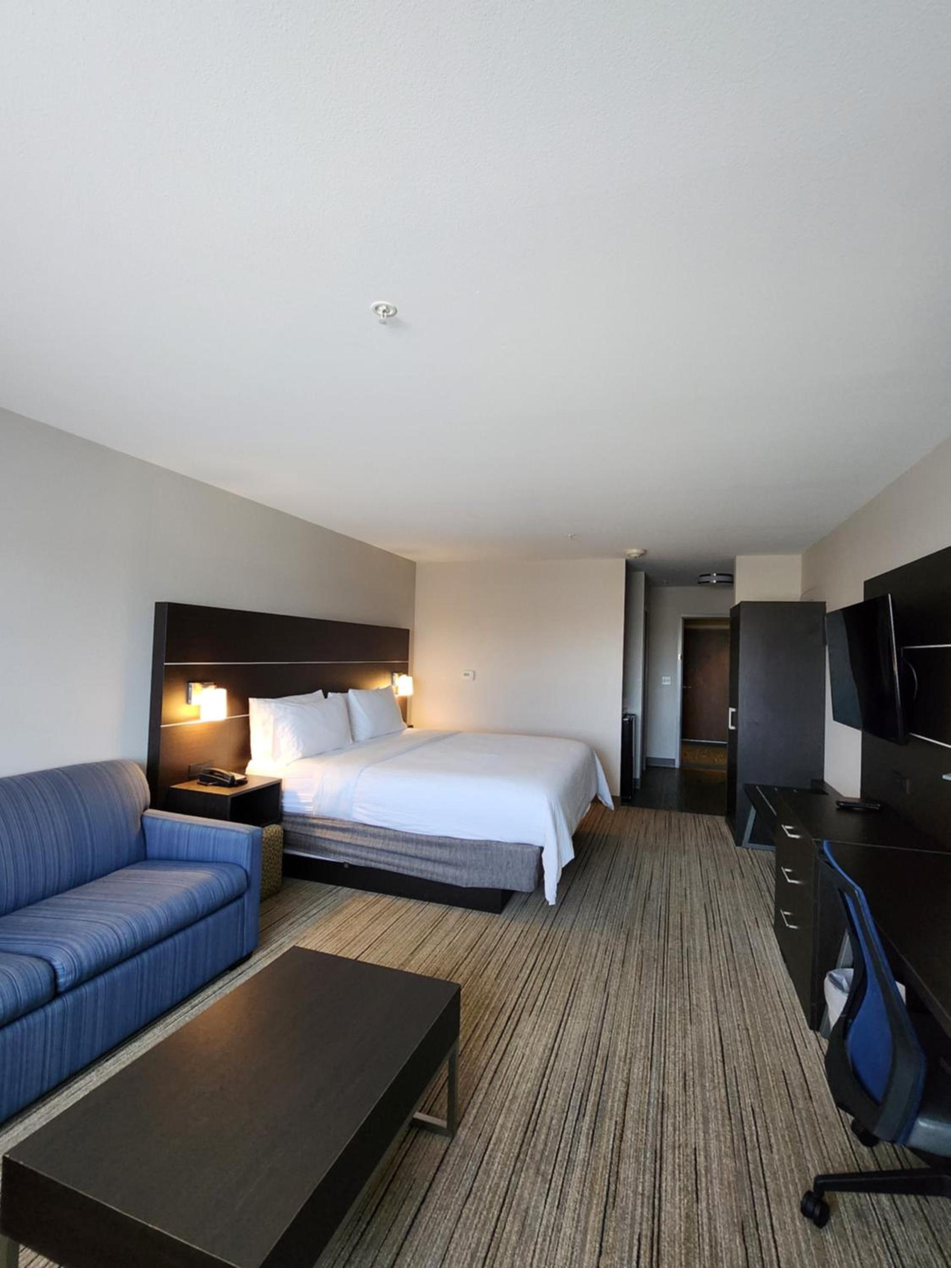 Holiday Inn Express & Suites - Camas by IHG photo 26
