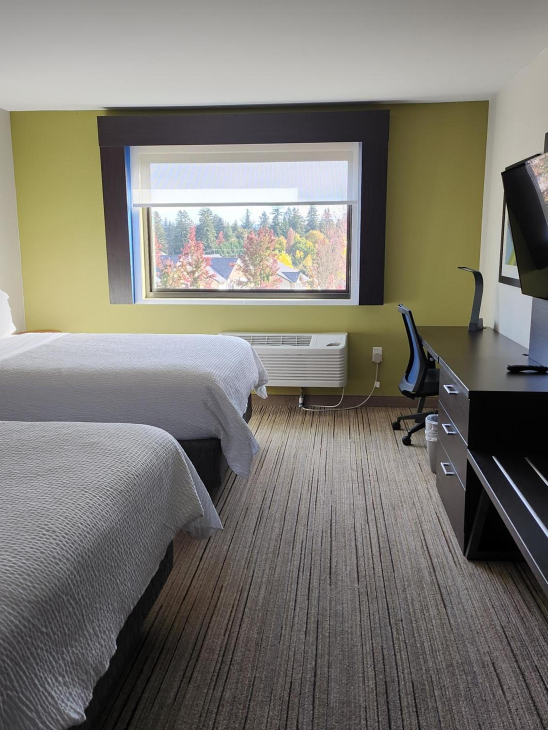 Holiday Inn Express & Suites - Camas by IHG photo 31