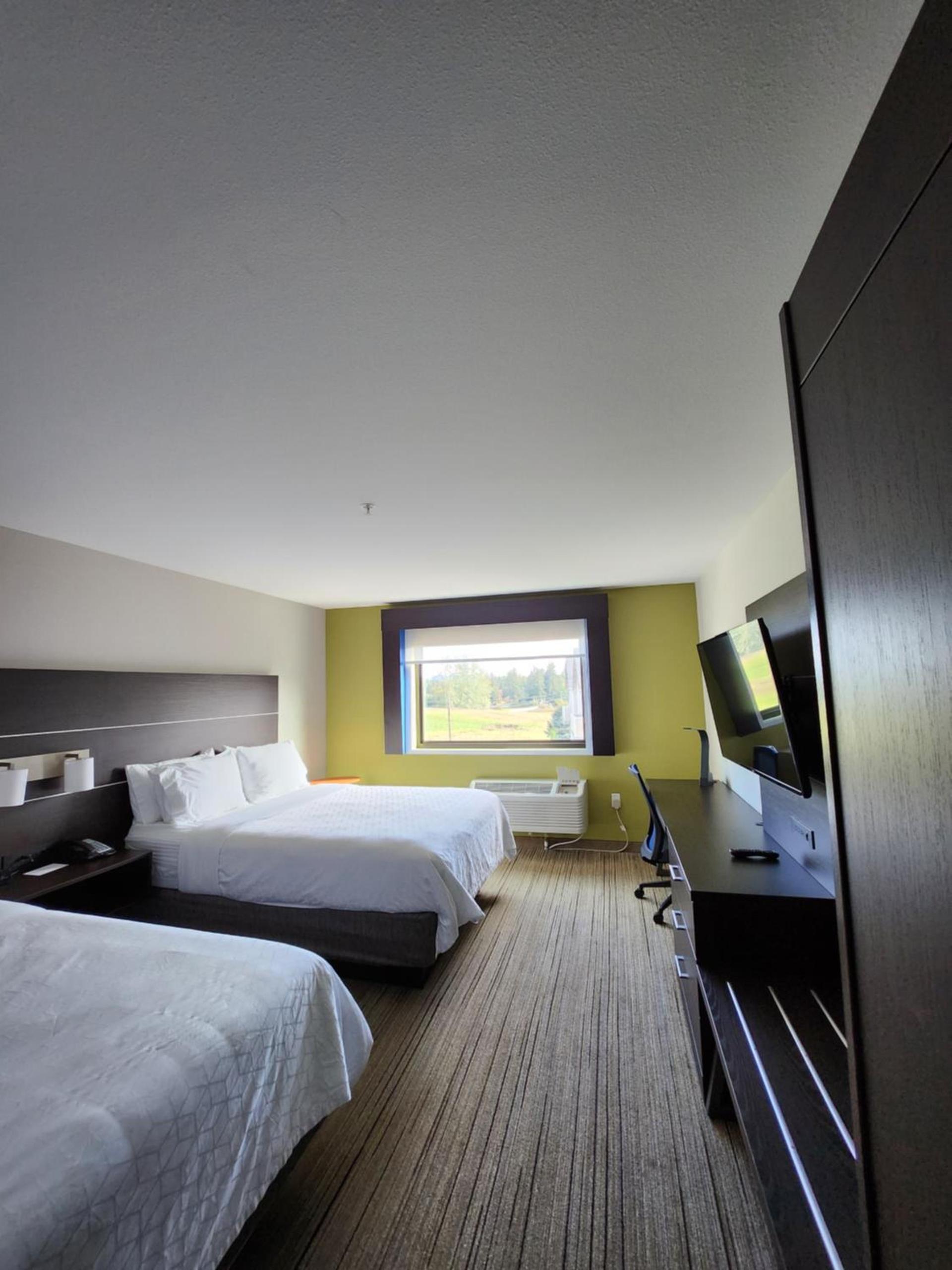Holiday Inn Express & Suites - Camas by IHG photo 29