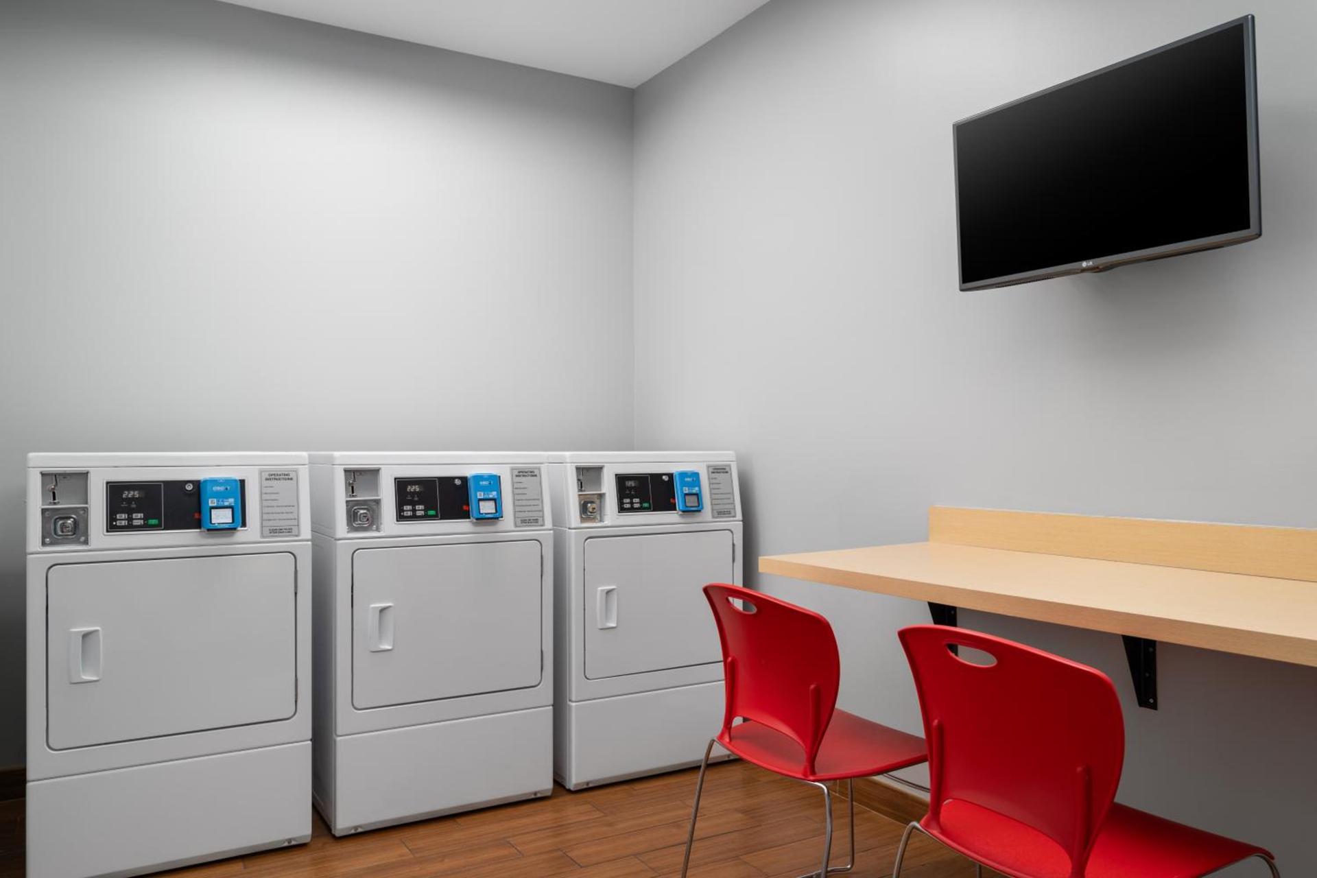 TownePlace Suites by Marriott Champaign photo 14