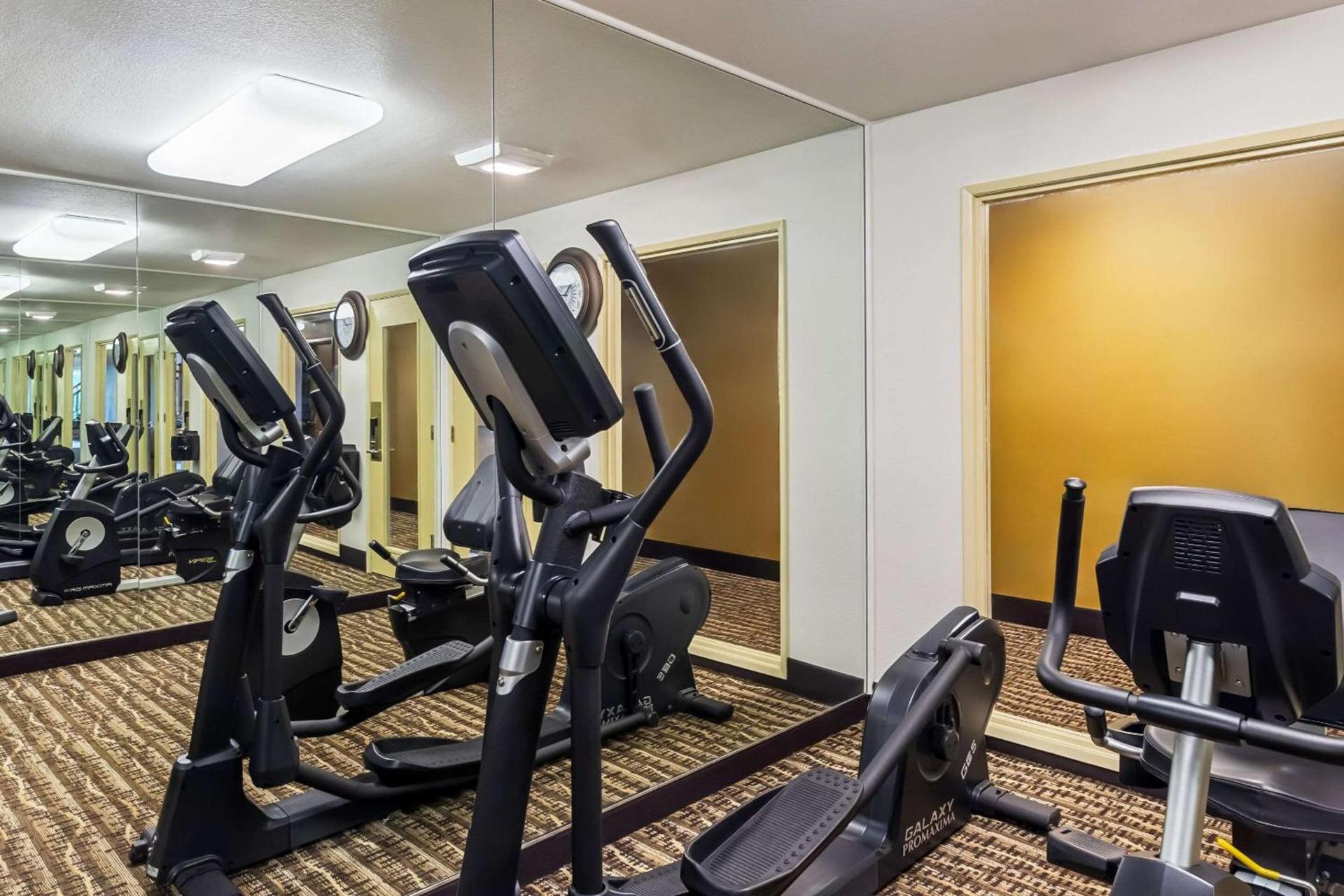 Quality Inn & Suites Vancouver - Hazel Dell photo 21