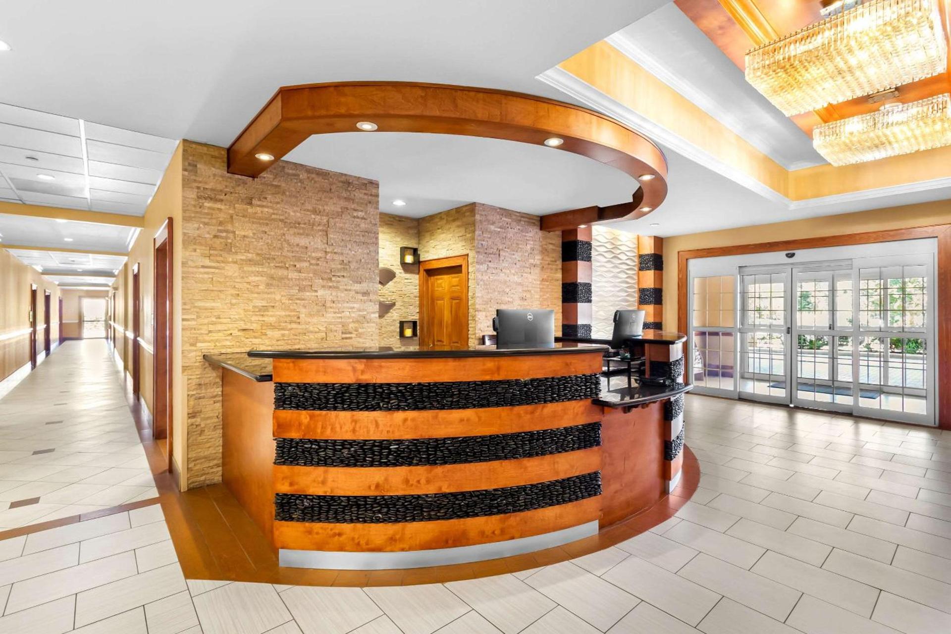 Comfort Suites at Katy Mills photo 7