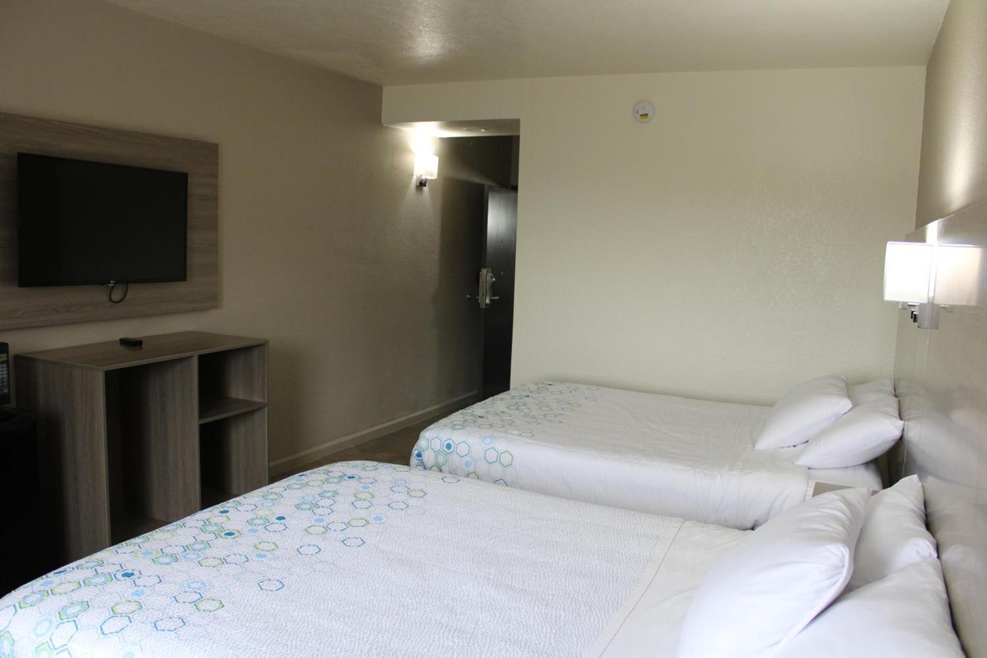 BlissPoint Inn, Kokomo photo 21