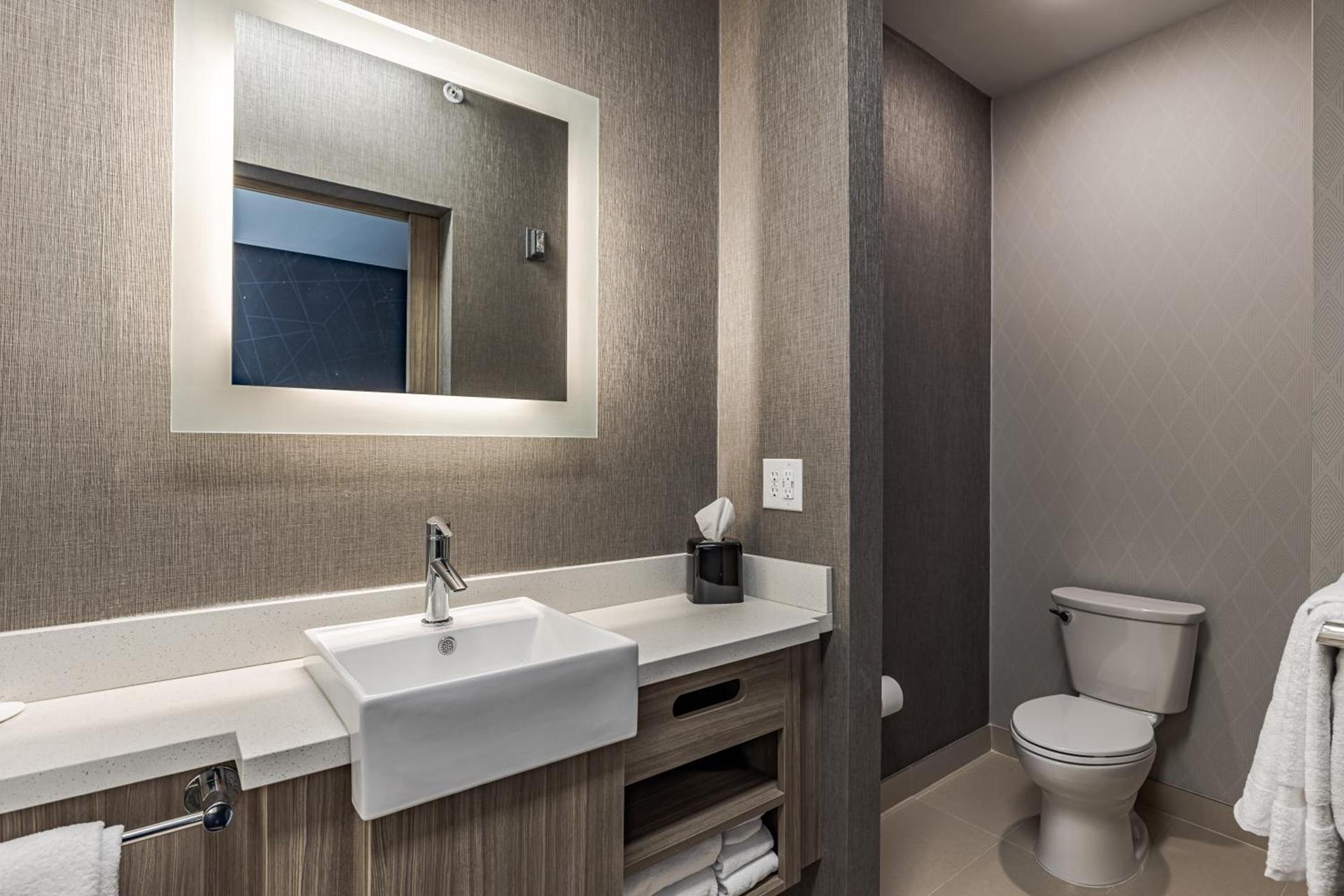 SpringHill Suites by Marriott Fort Wayne Southwest photo 13