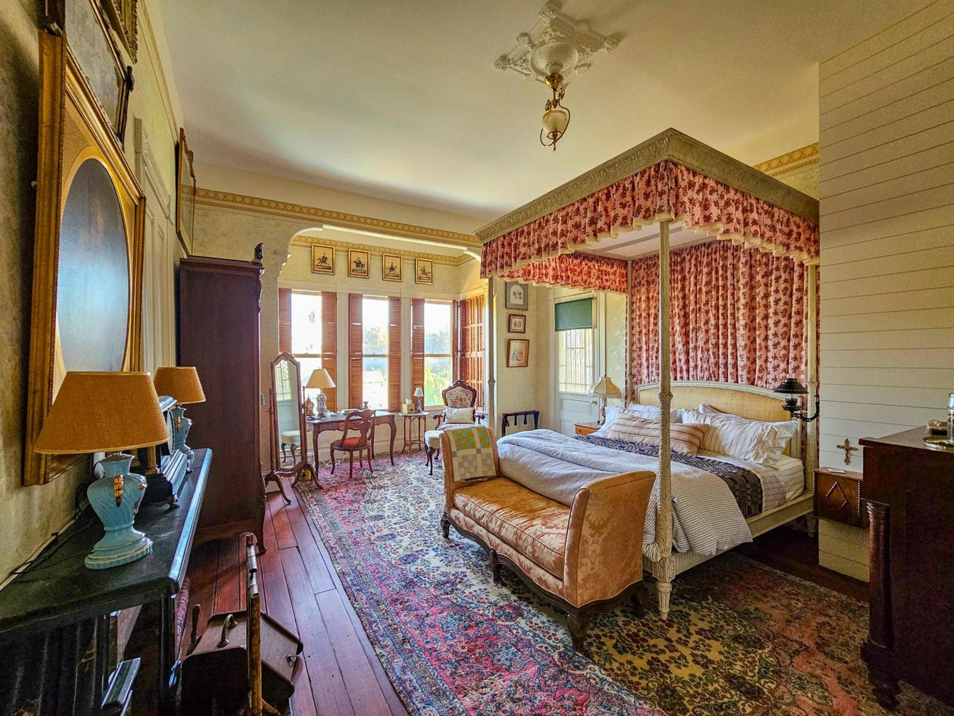 The JD Hyde Historic Inn photo 4
