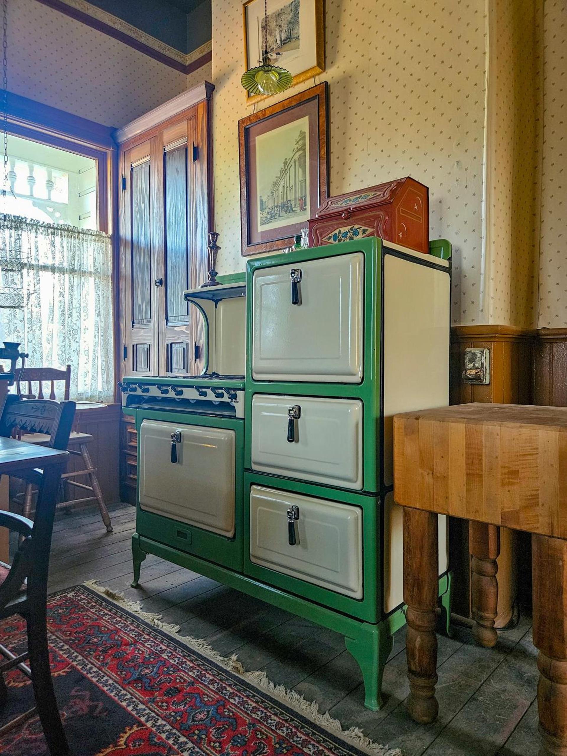 The JD Hyde Historic Inn photo 93