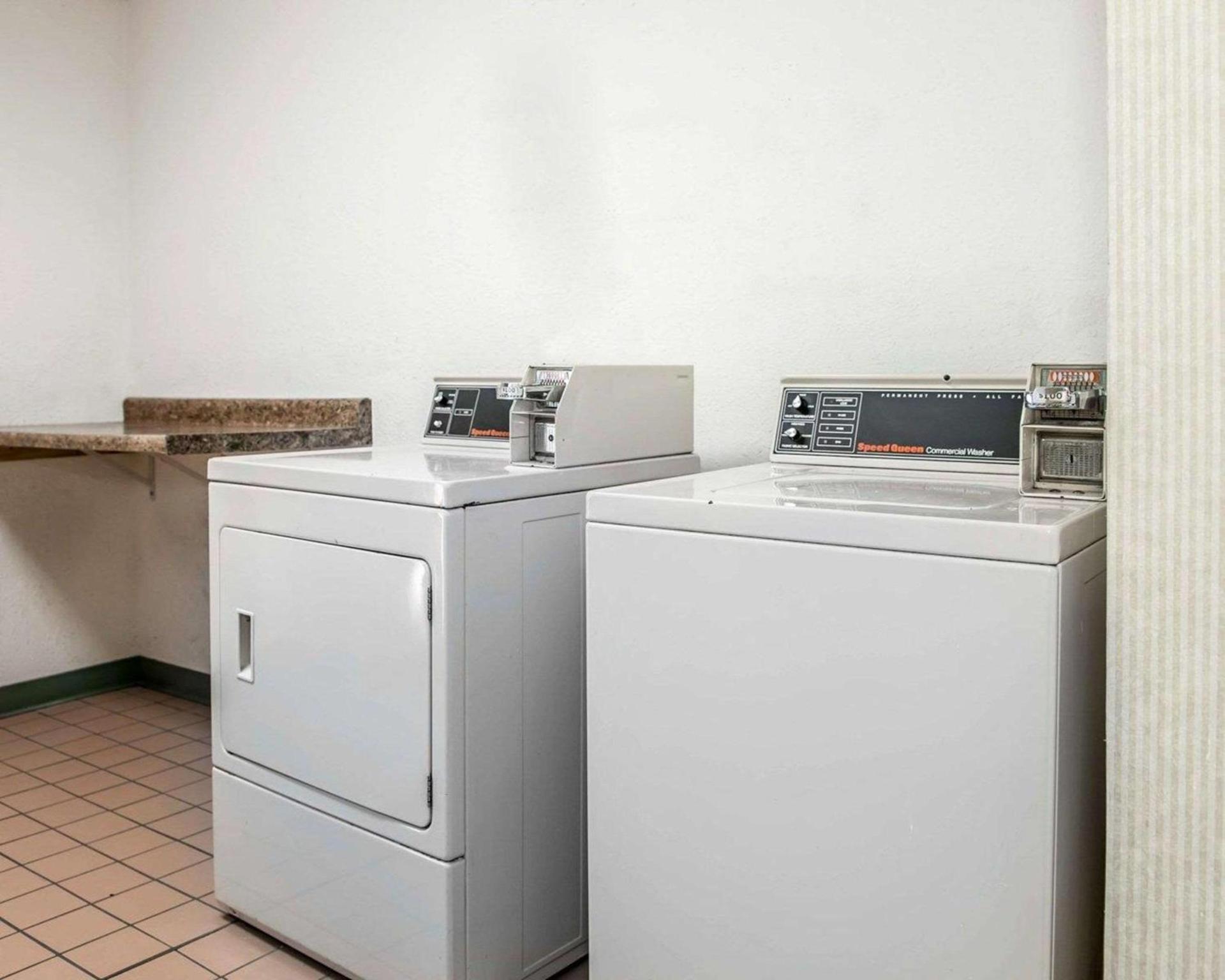 Quality Inn Rochester South photo 24