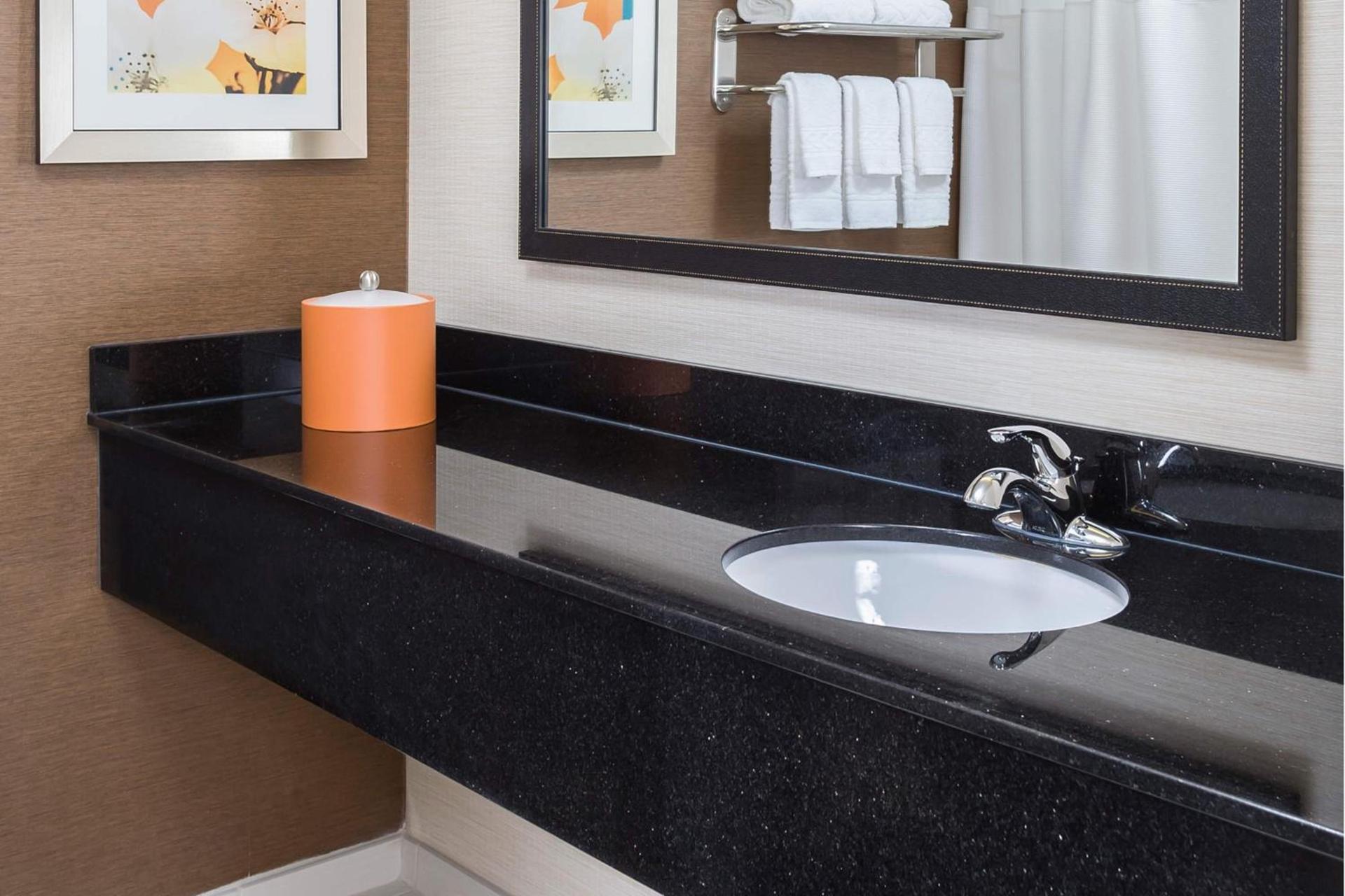 Fairfield Inn & Suites Findlay photo 26