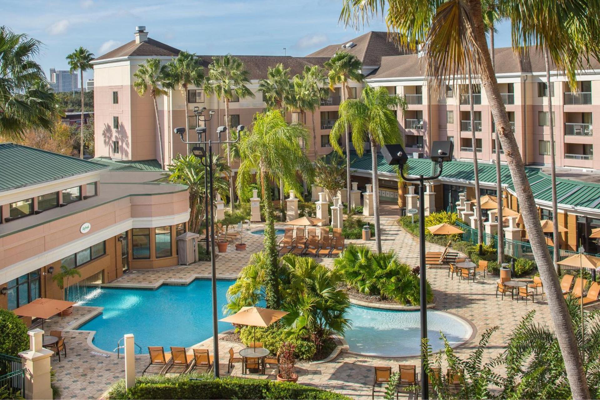 Courtyard by Marriott Orlando Lake Buena Vista in the Marriott Village photo 40