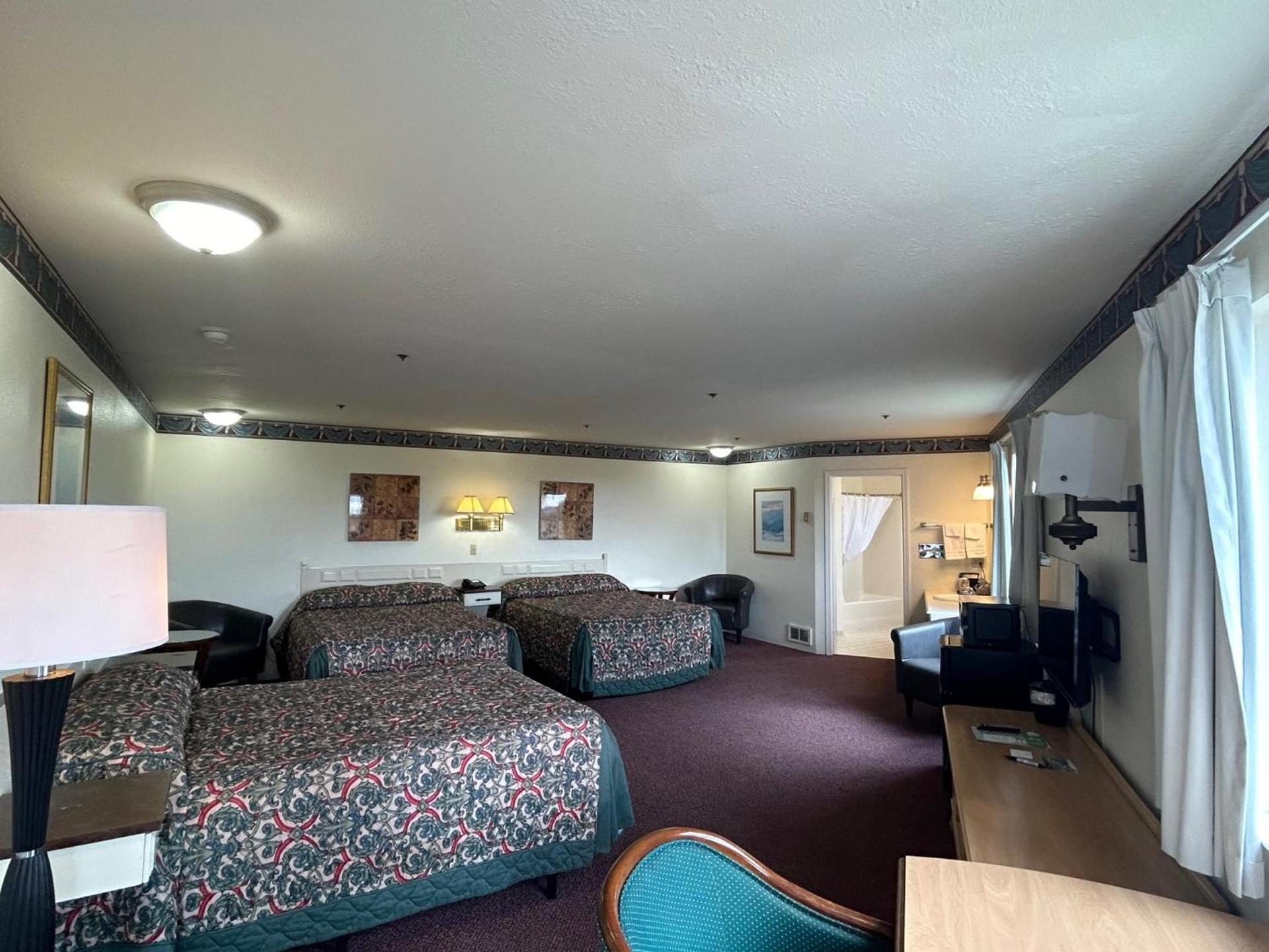 Bayview Inn photo 7