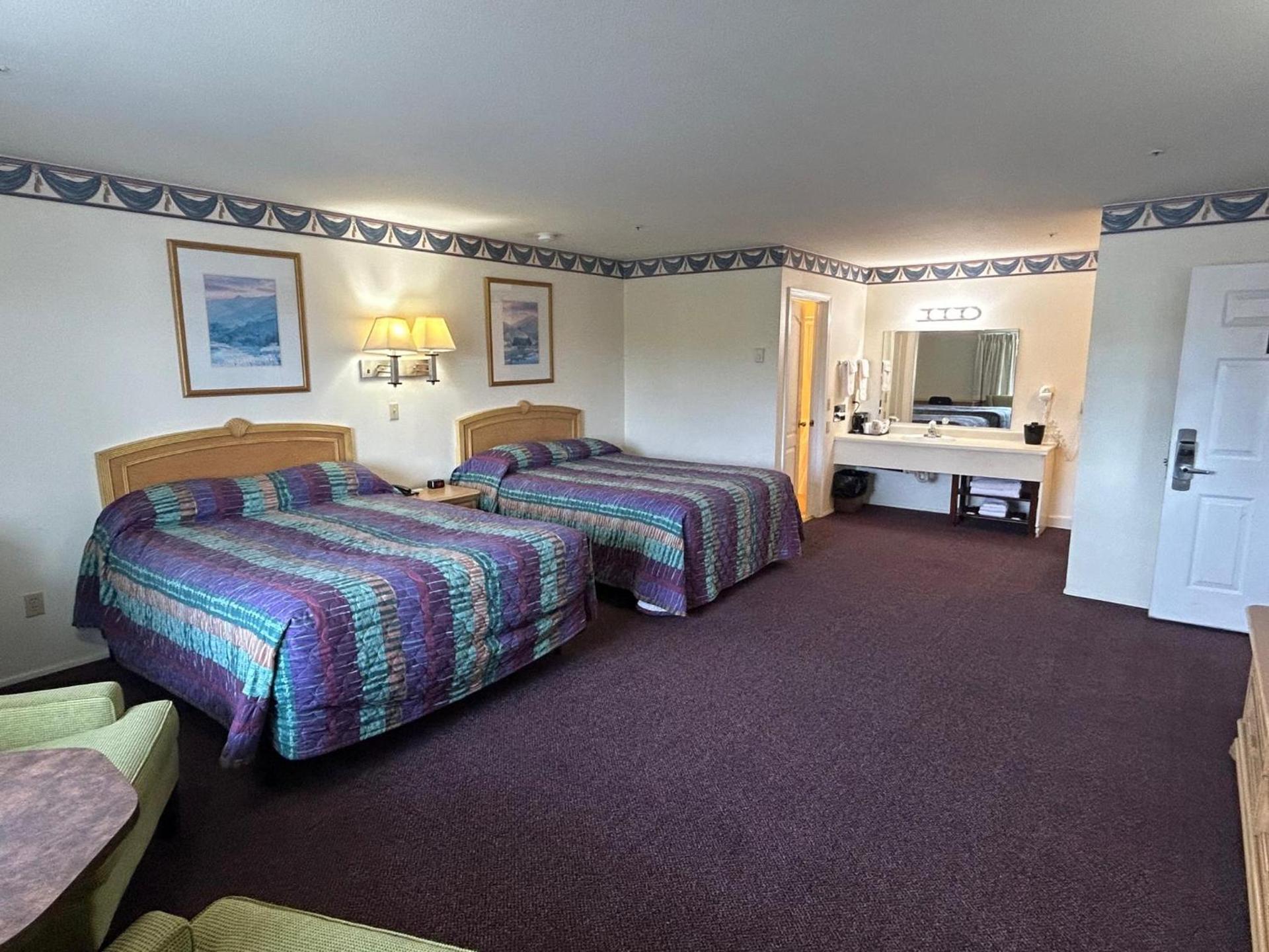 Bayview Inn photo 16