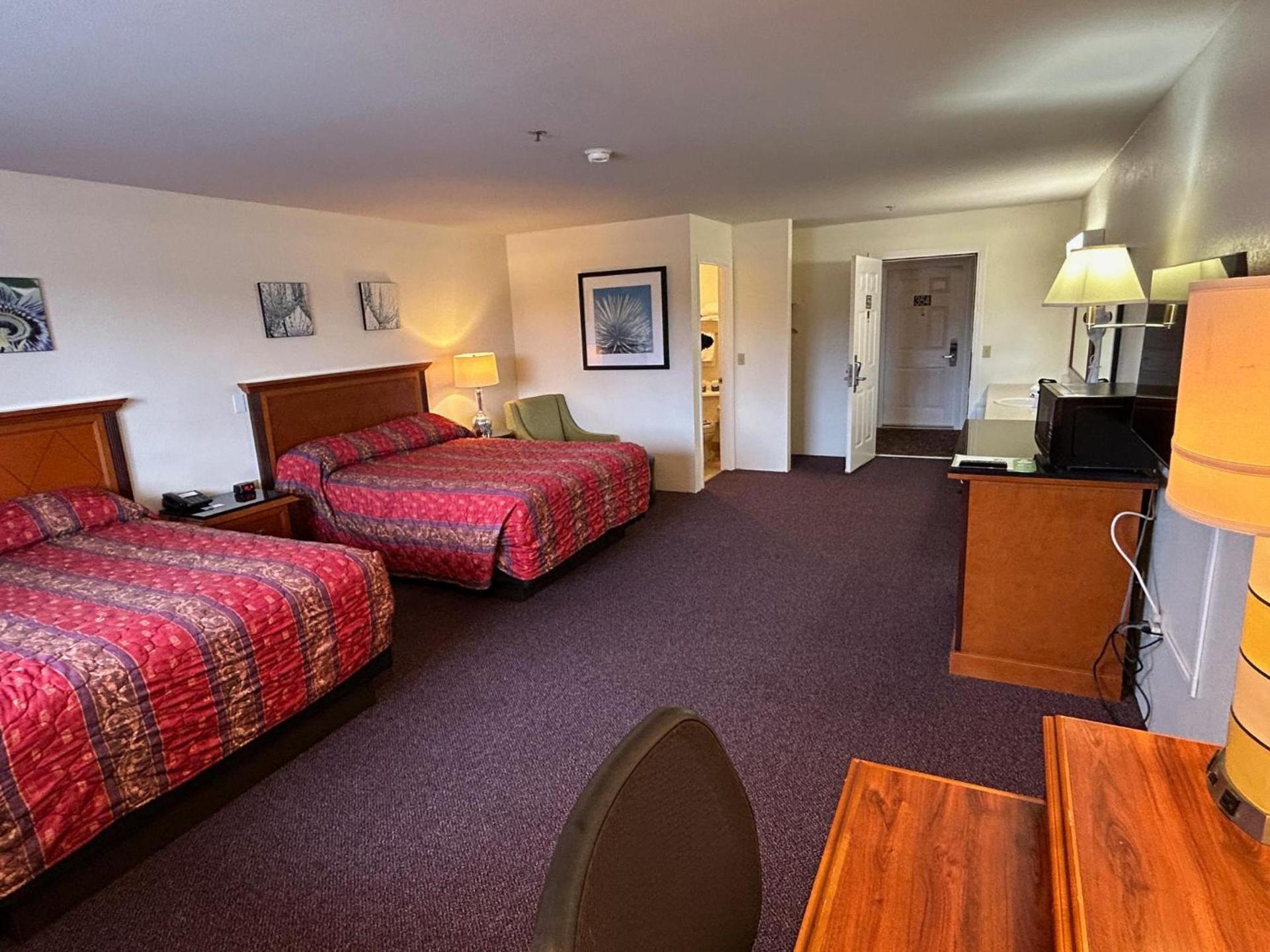 Bayview Inn photo 23