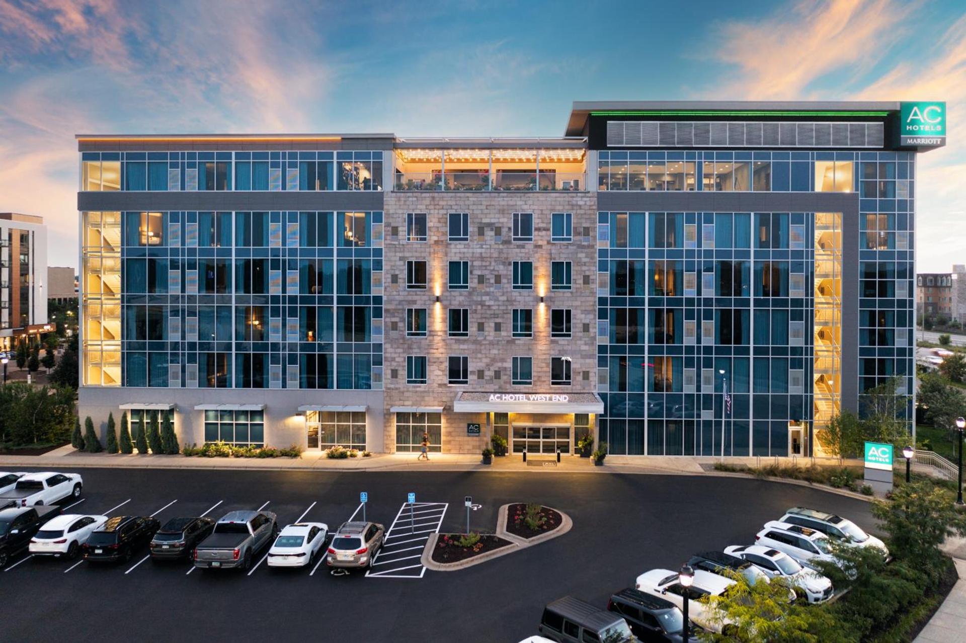 AC Hotel by Marriott Minneapolis West End photo 19