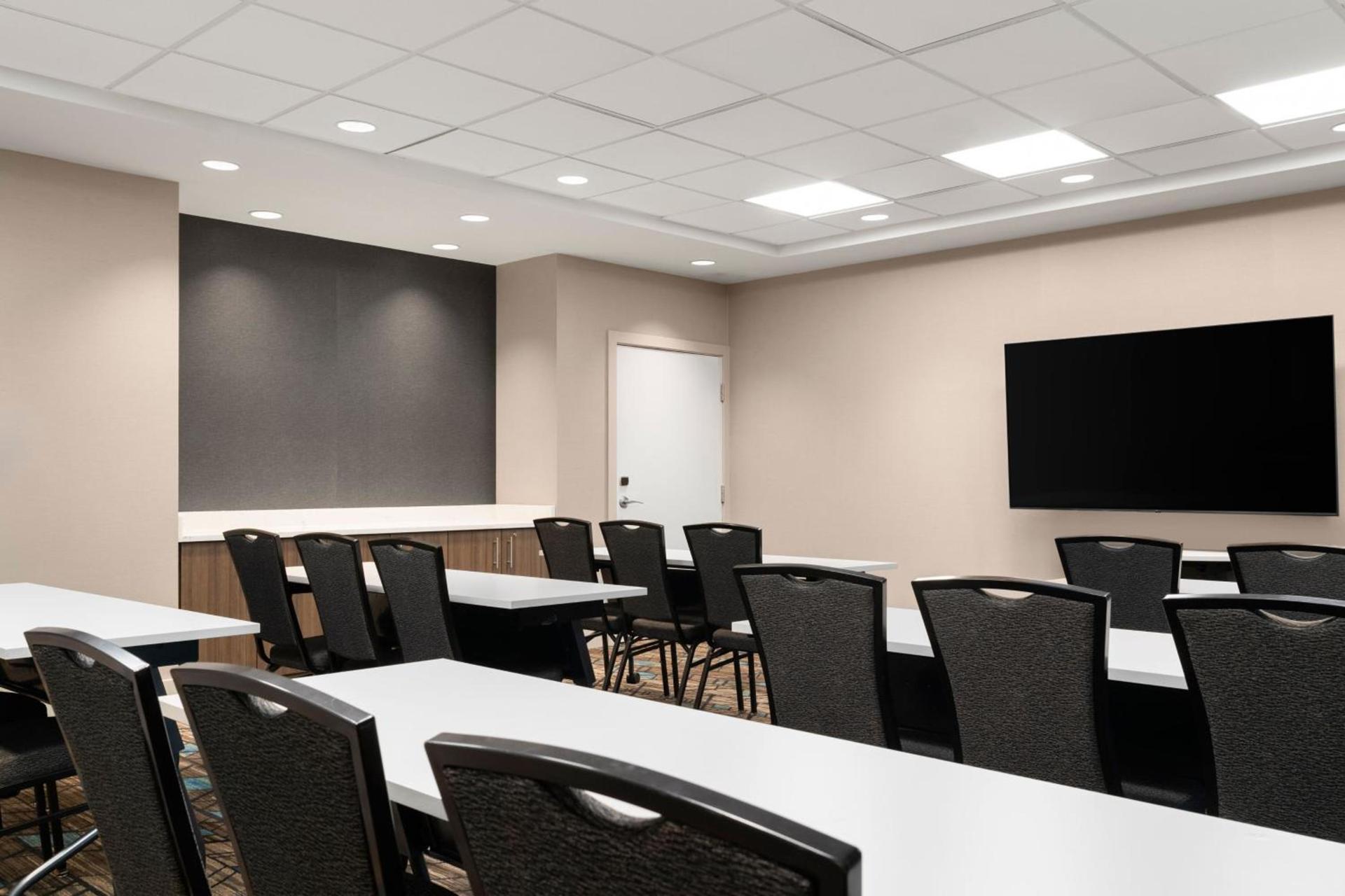 Residence Inn by Marriott Kingston photo 43