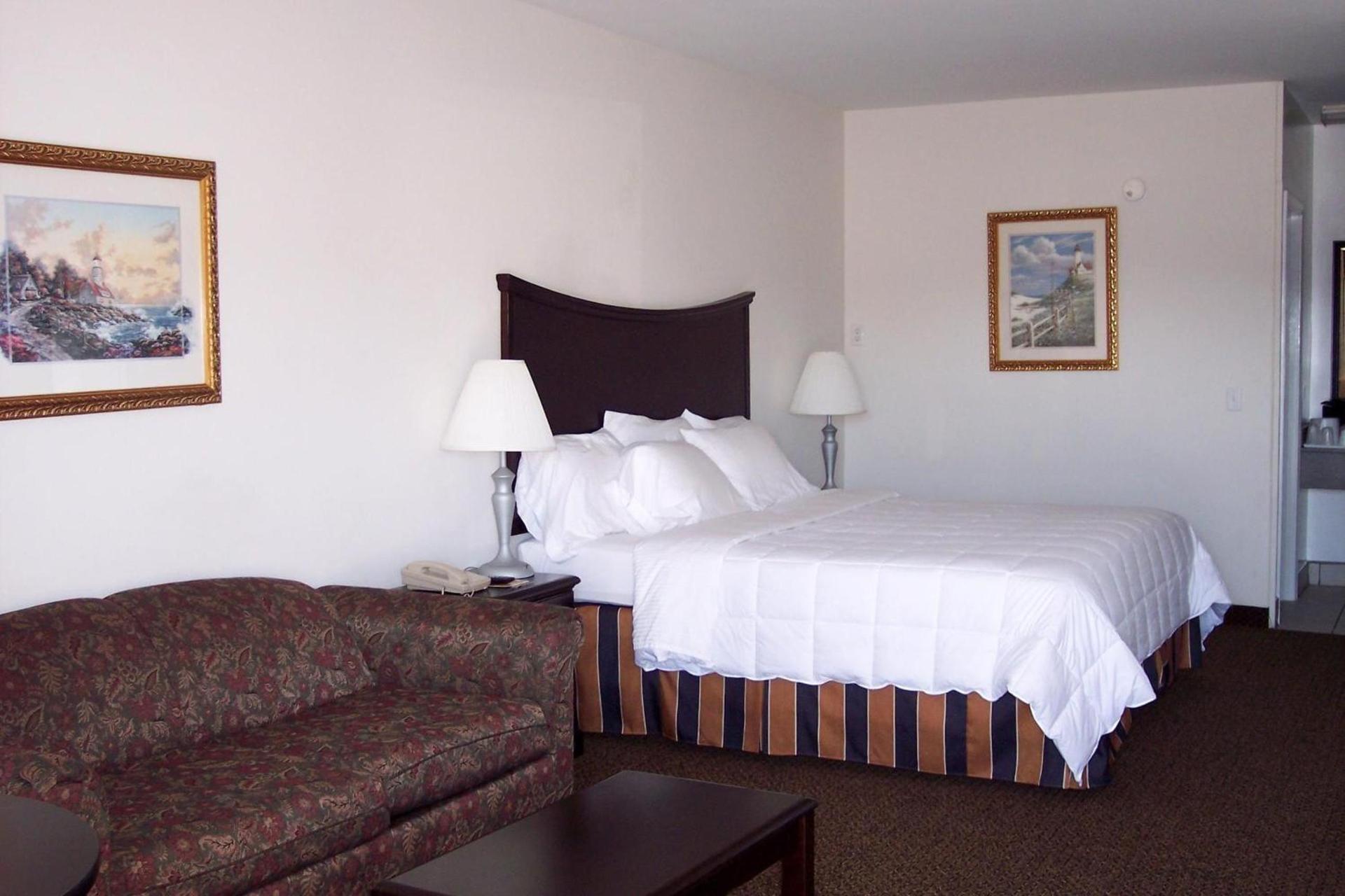 Security Inn and Suites photo 7